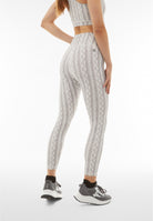 SF5HF310_TRIC1_-_W_XS 3