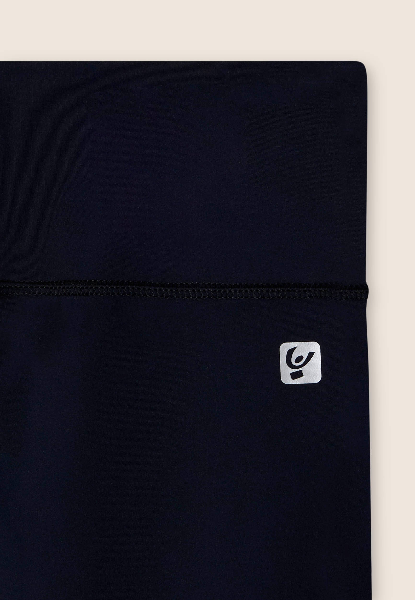 SF5HF908O12_N_-_W_L 3