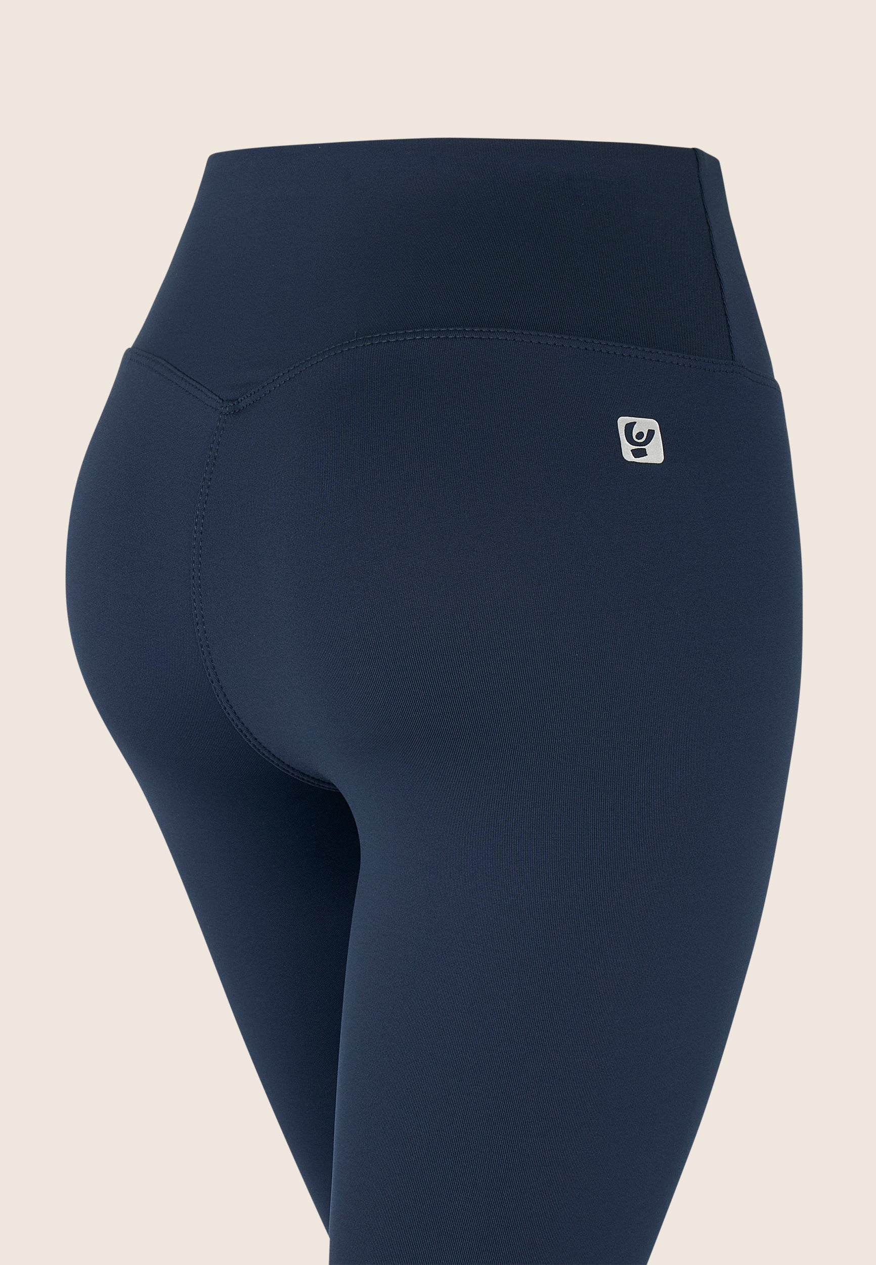 SF5HF908O6_B109_-_W_L 3