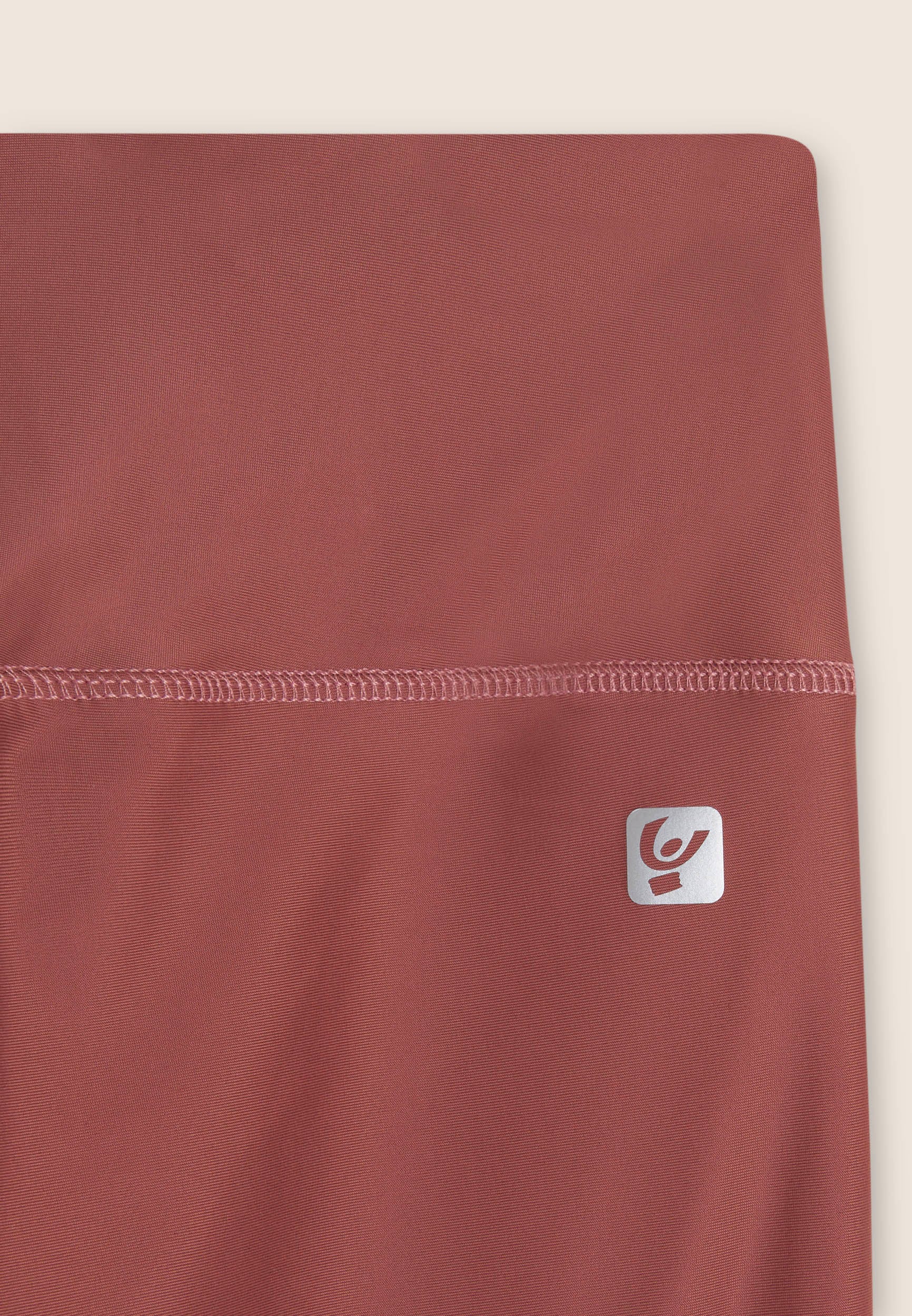 SF5HF908O9_P56_-_W_L 3