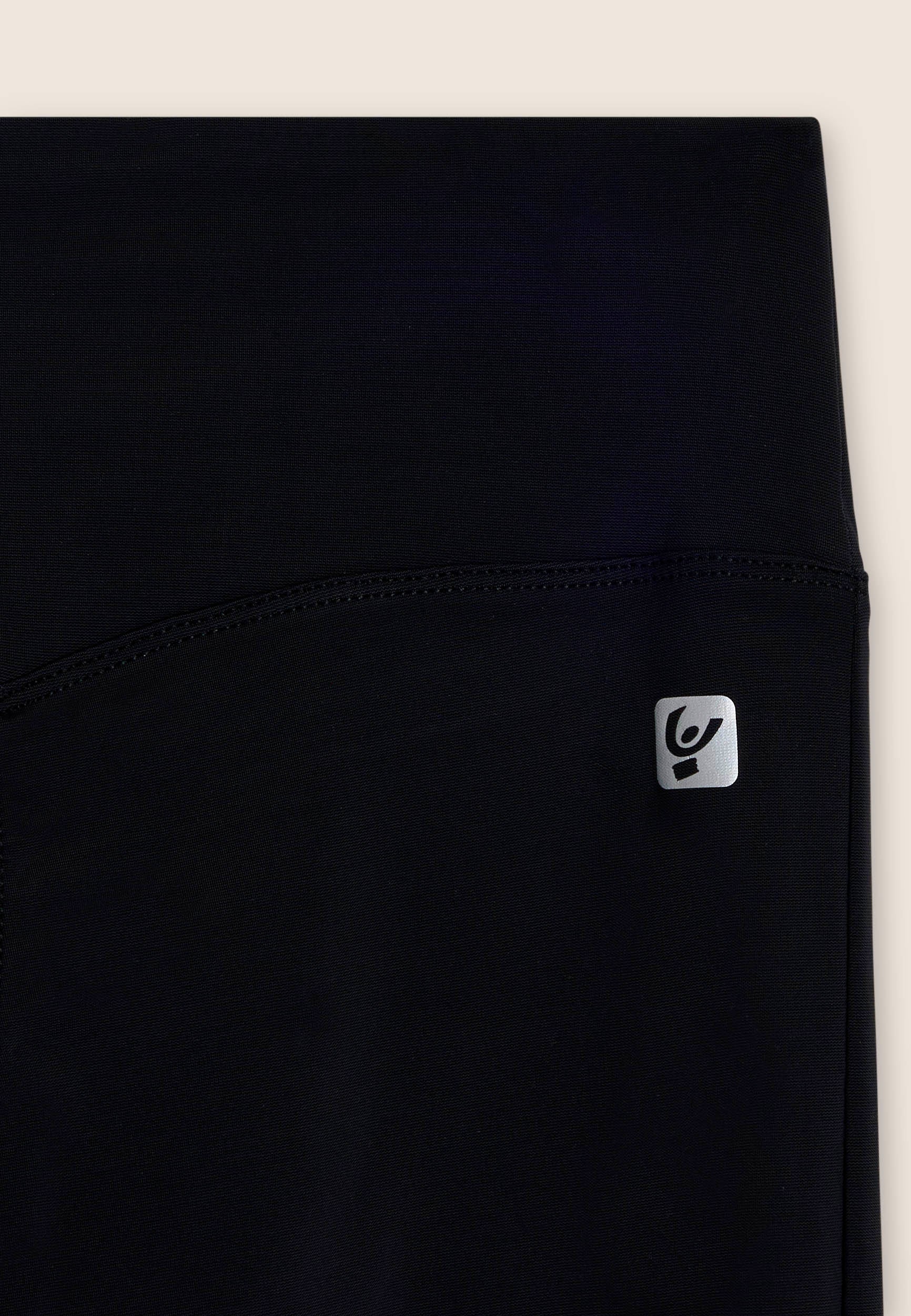 SF5RF909O11_N_-_W_L 3