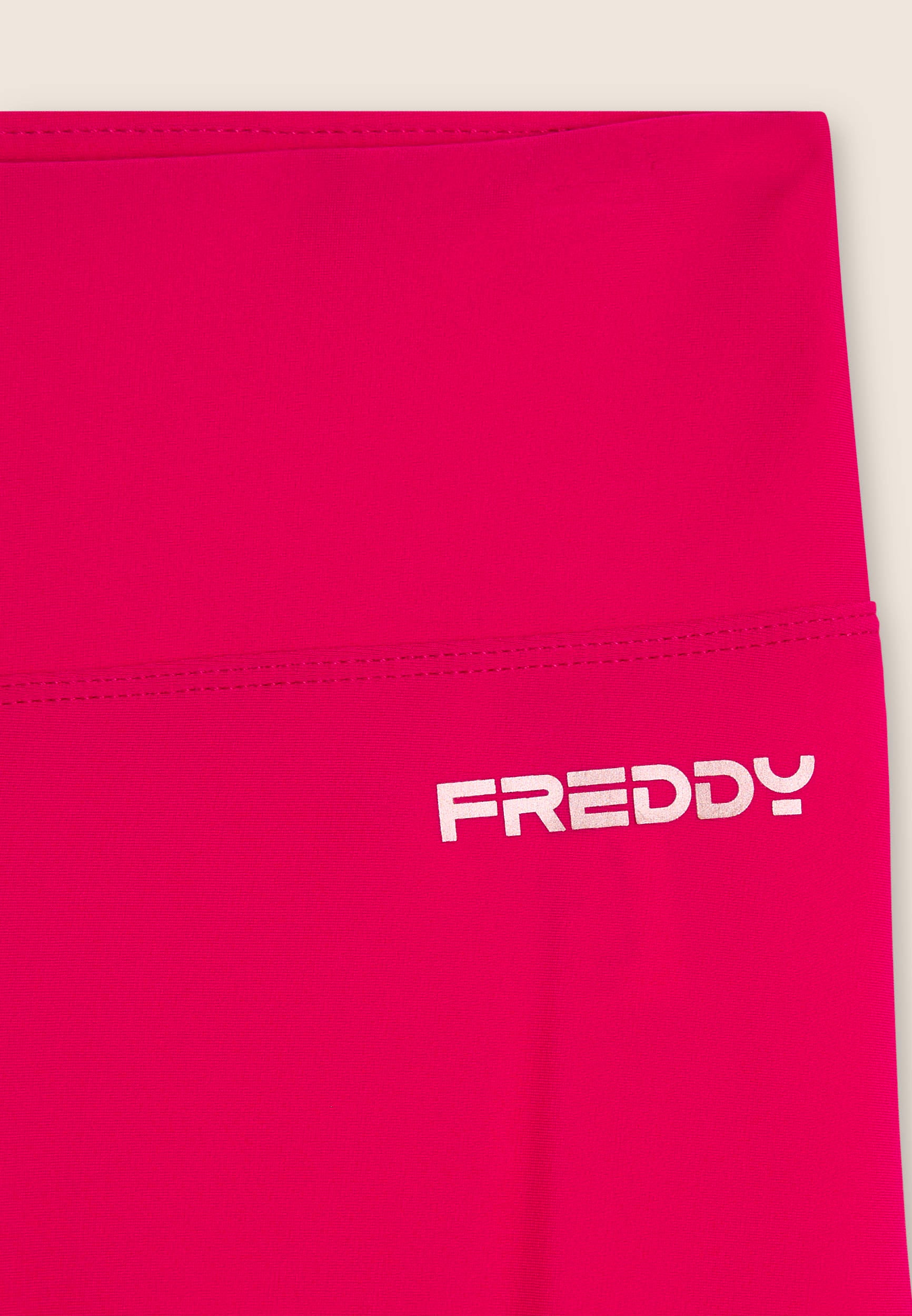 SF8HS2605O_F91_-_W_L 3