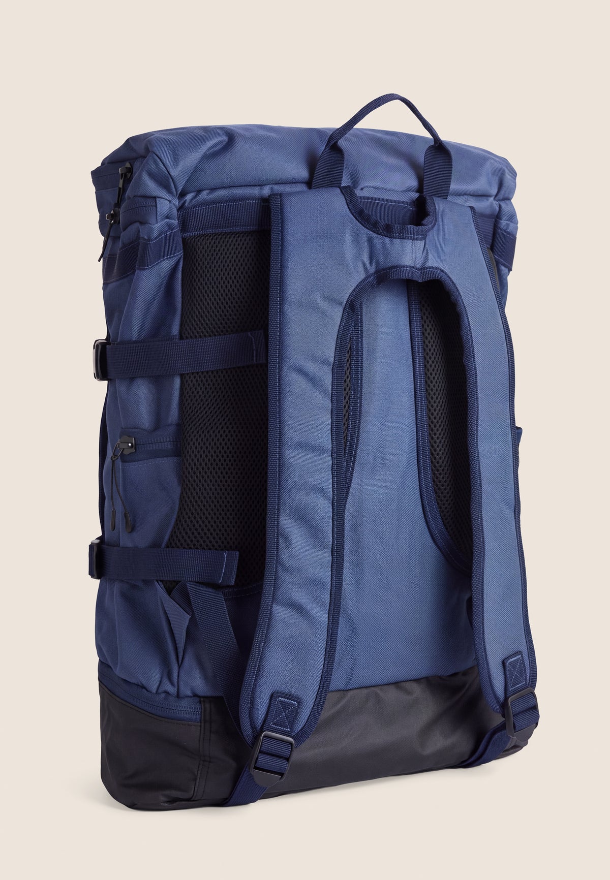 VVBAG005_B109_-_6_U 3