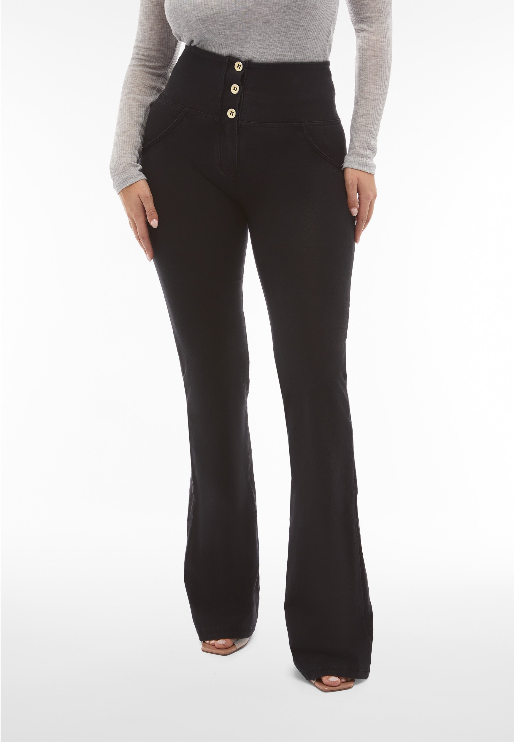 WRUP11BHC002ORG_J7N_-_WWR_L 2