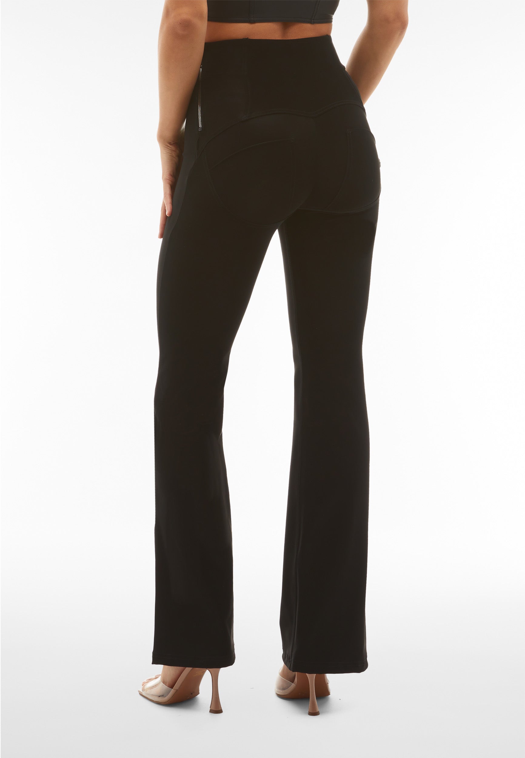 WRUP11SHS435_N_-_WWR_L 3