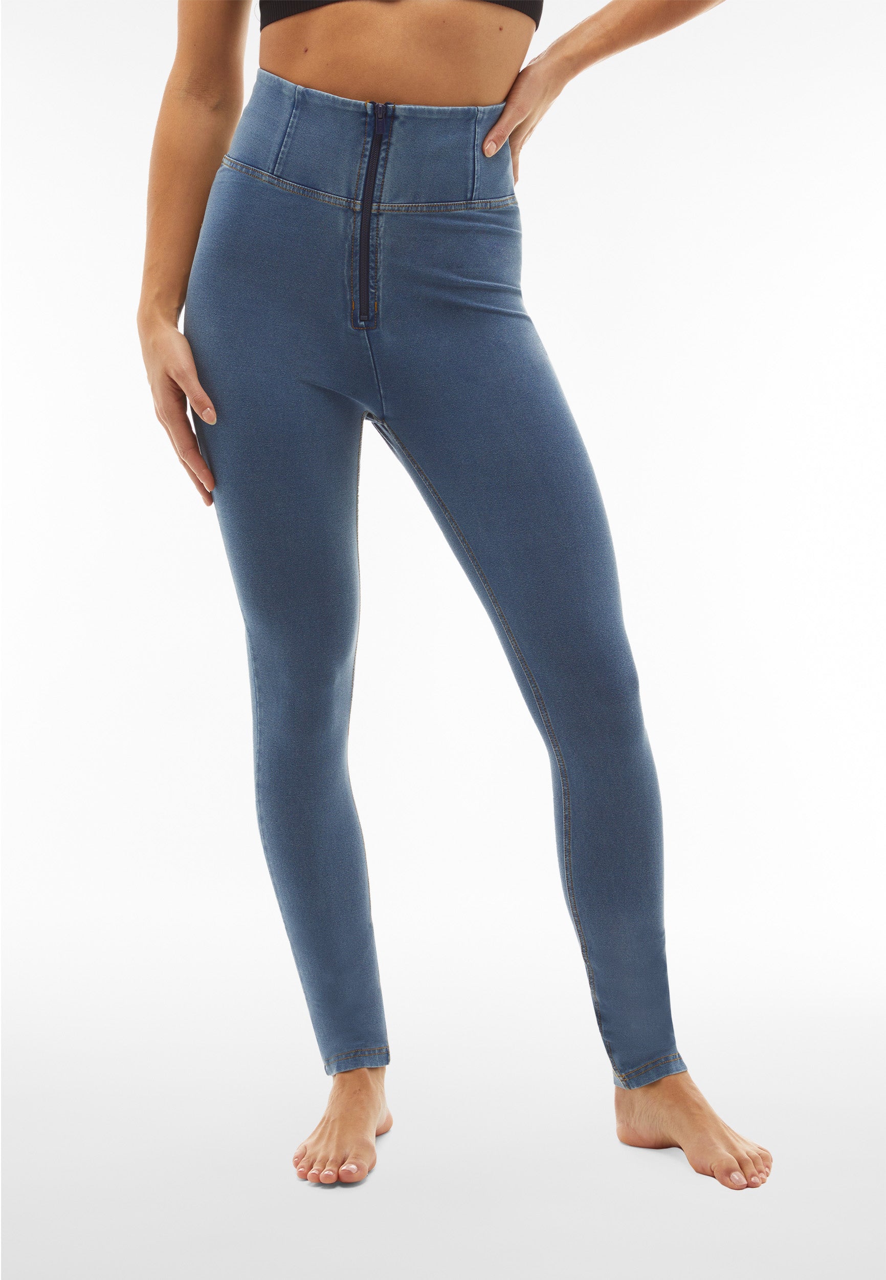 WRUP1HC002NS_J4Y_-_WWR_XS 2