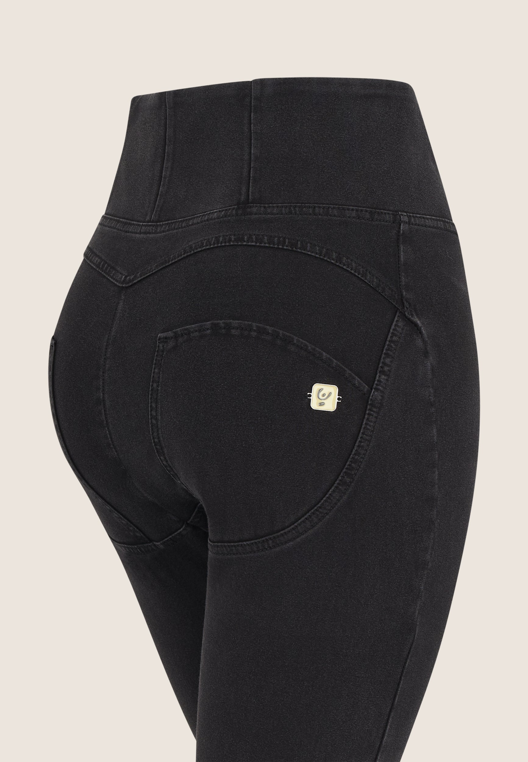 WRUP1HC002NS_J7N_-_WWR_L 3