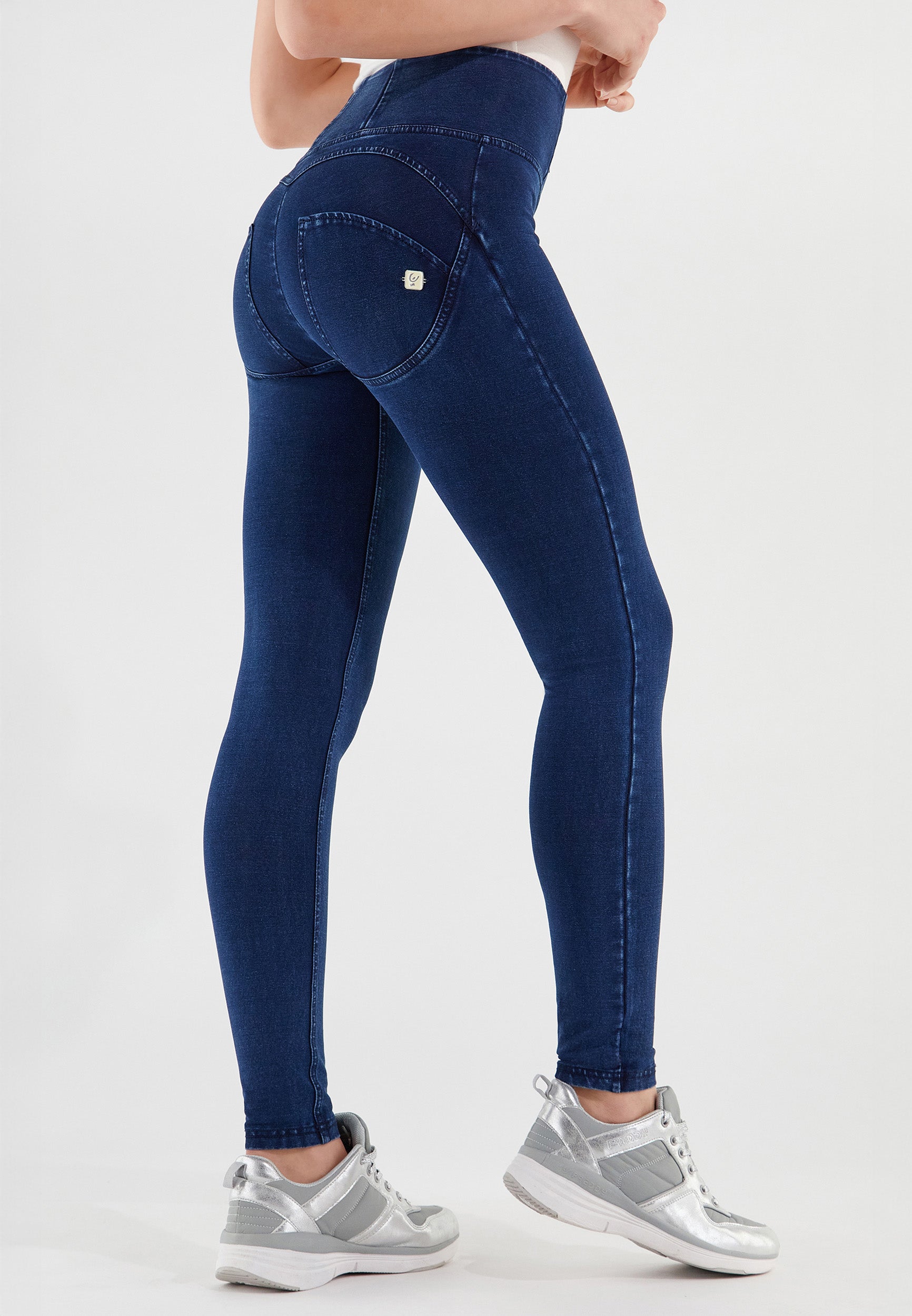 WRUP1HC002_J0_B_1_L 2