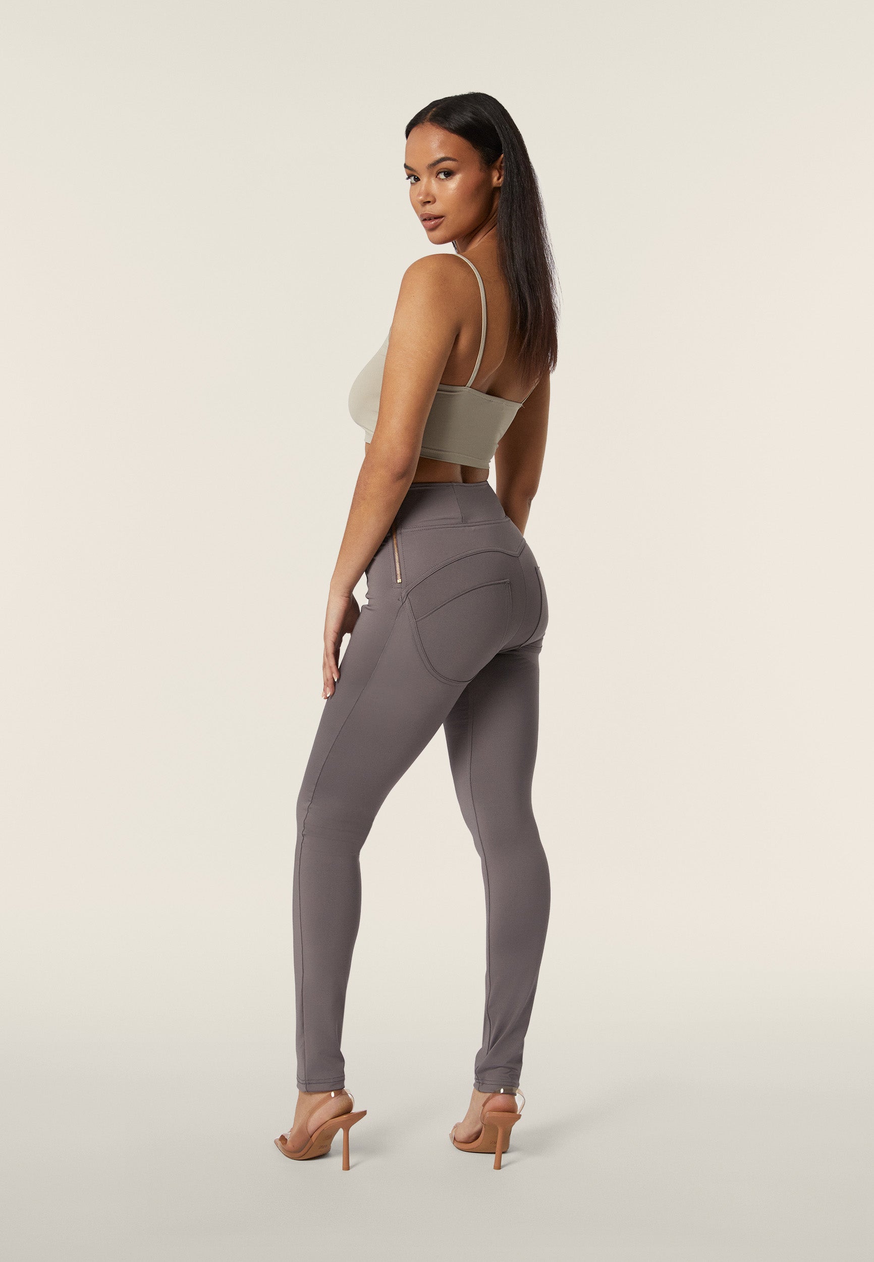 WRUP1HF469_G48_-_WWR_S 3