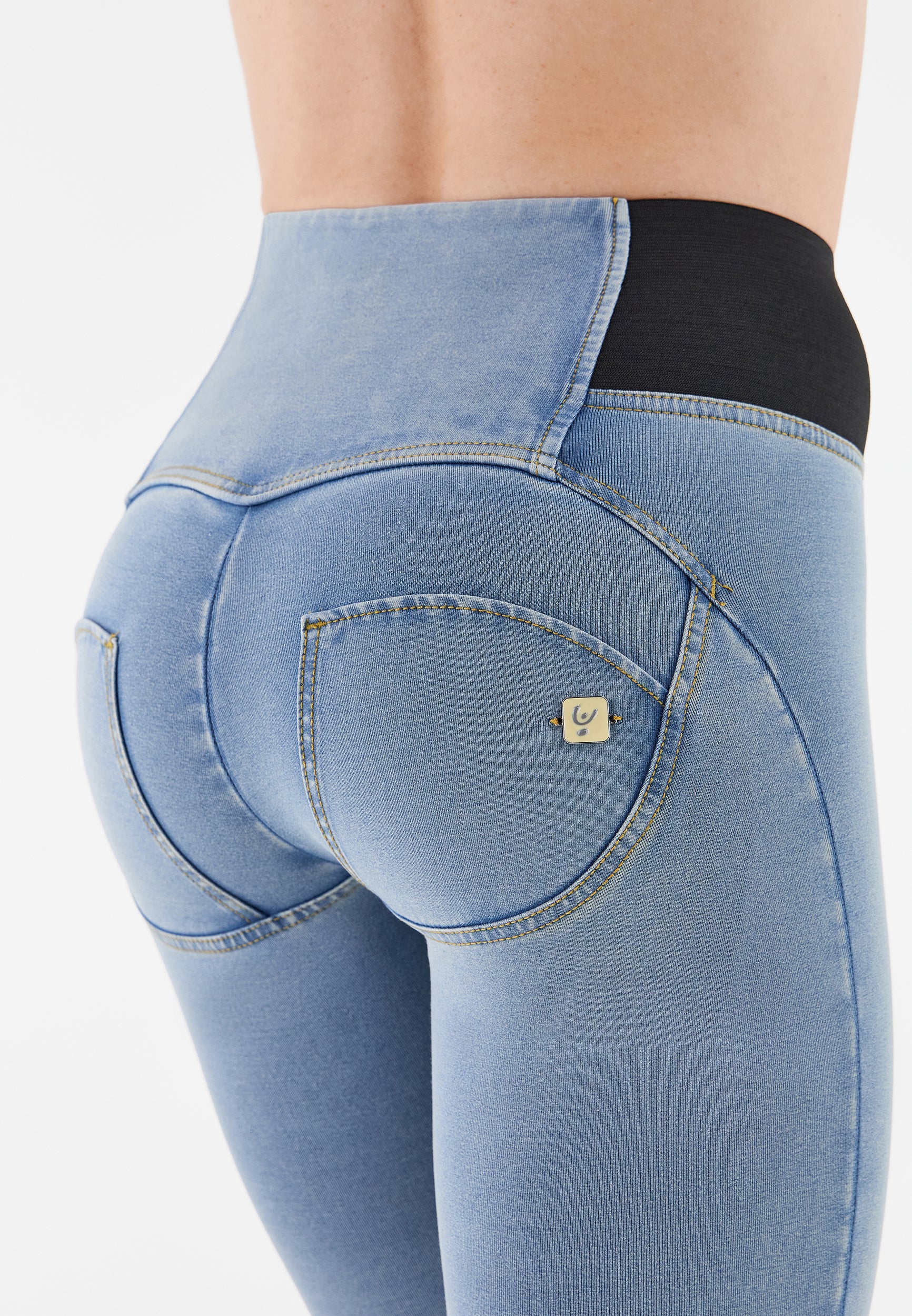 WRUP1HS259_J79Y_-_WWR_M 4