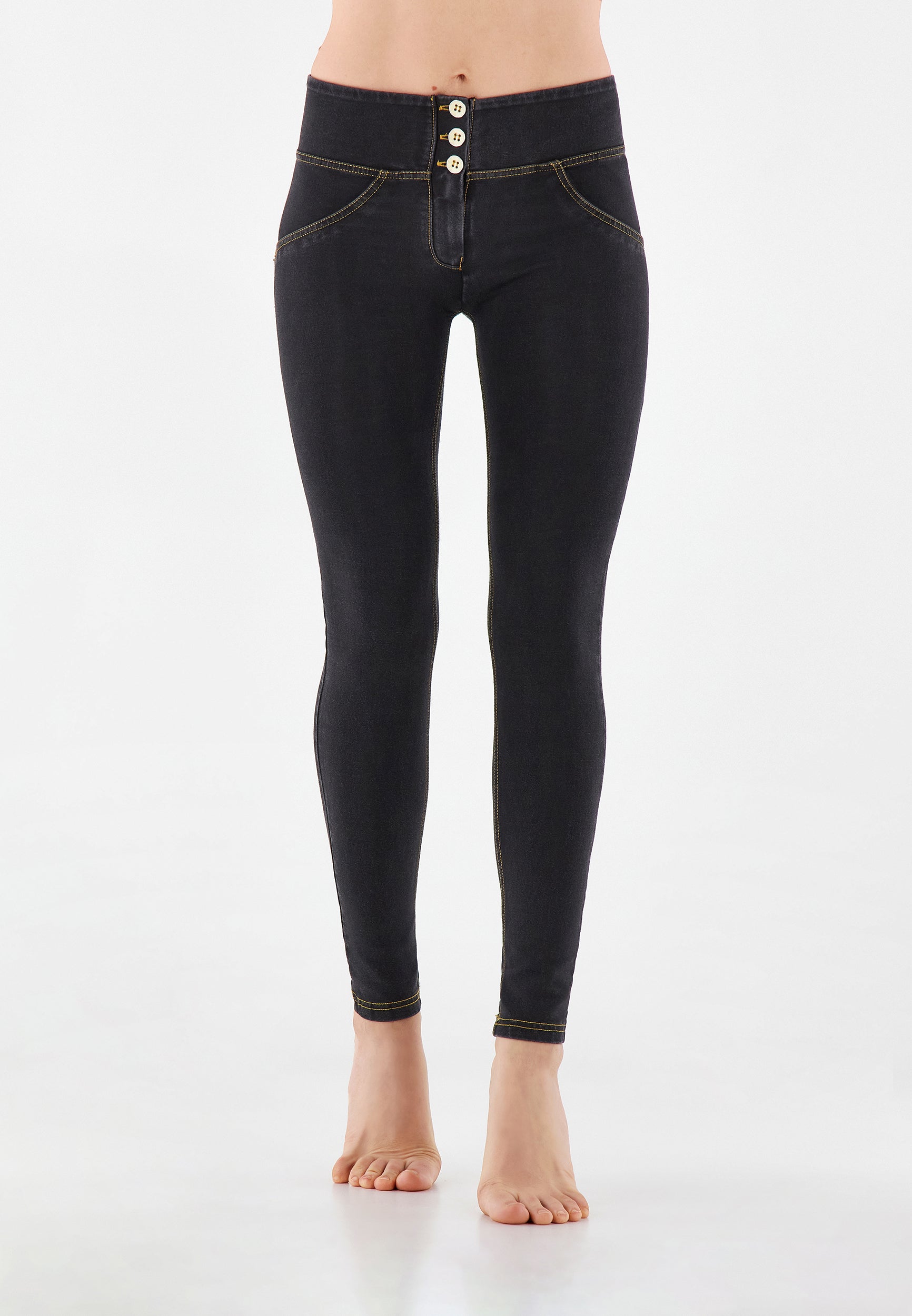 WRUP1MC002ORG_J7Y_-_WWR_L 1