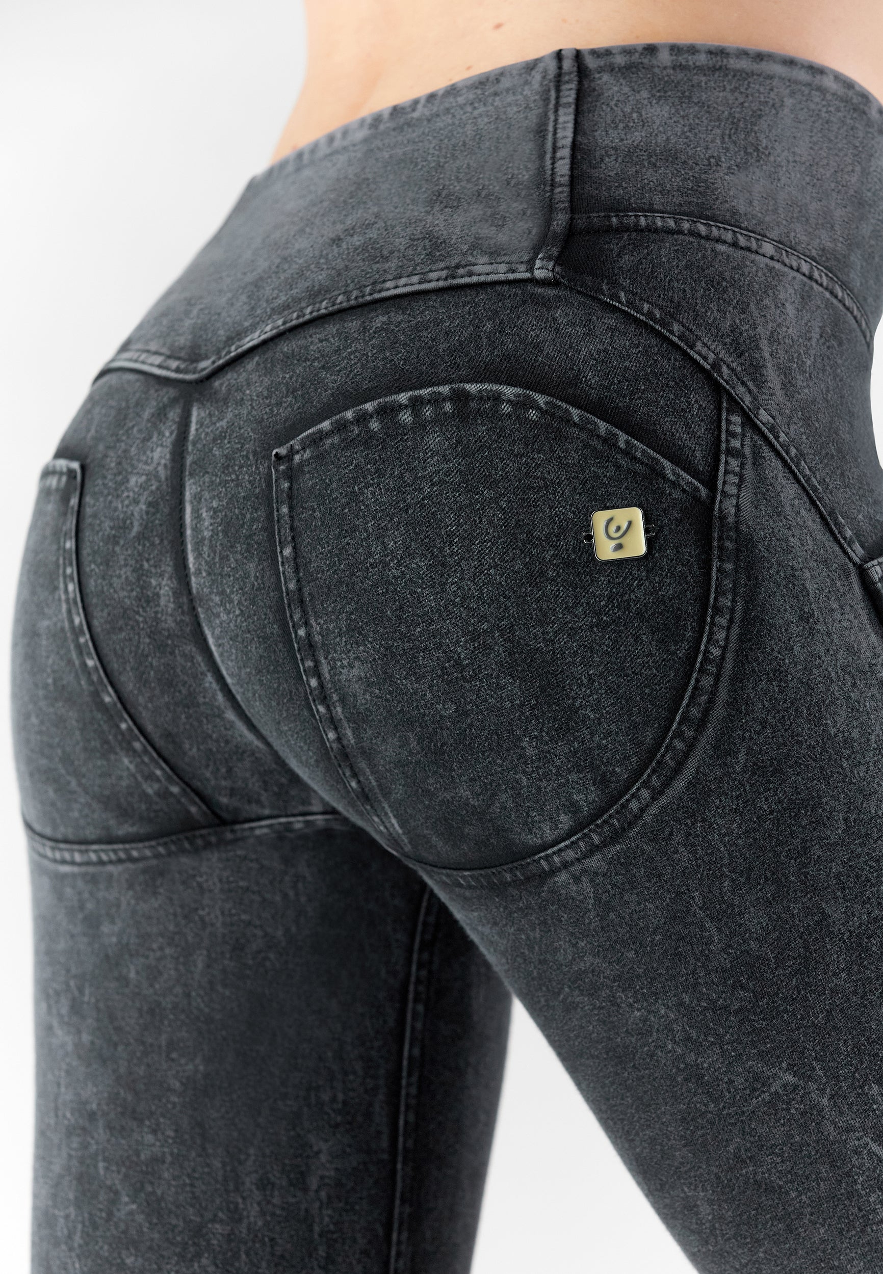 WRUP1MF234_N_-_WWR_L 4