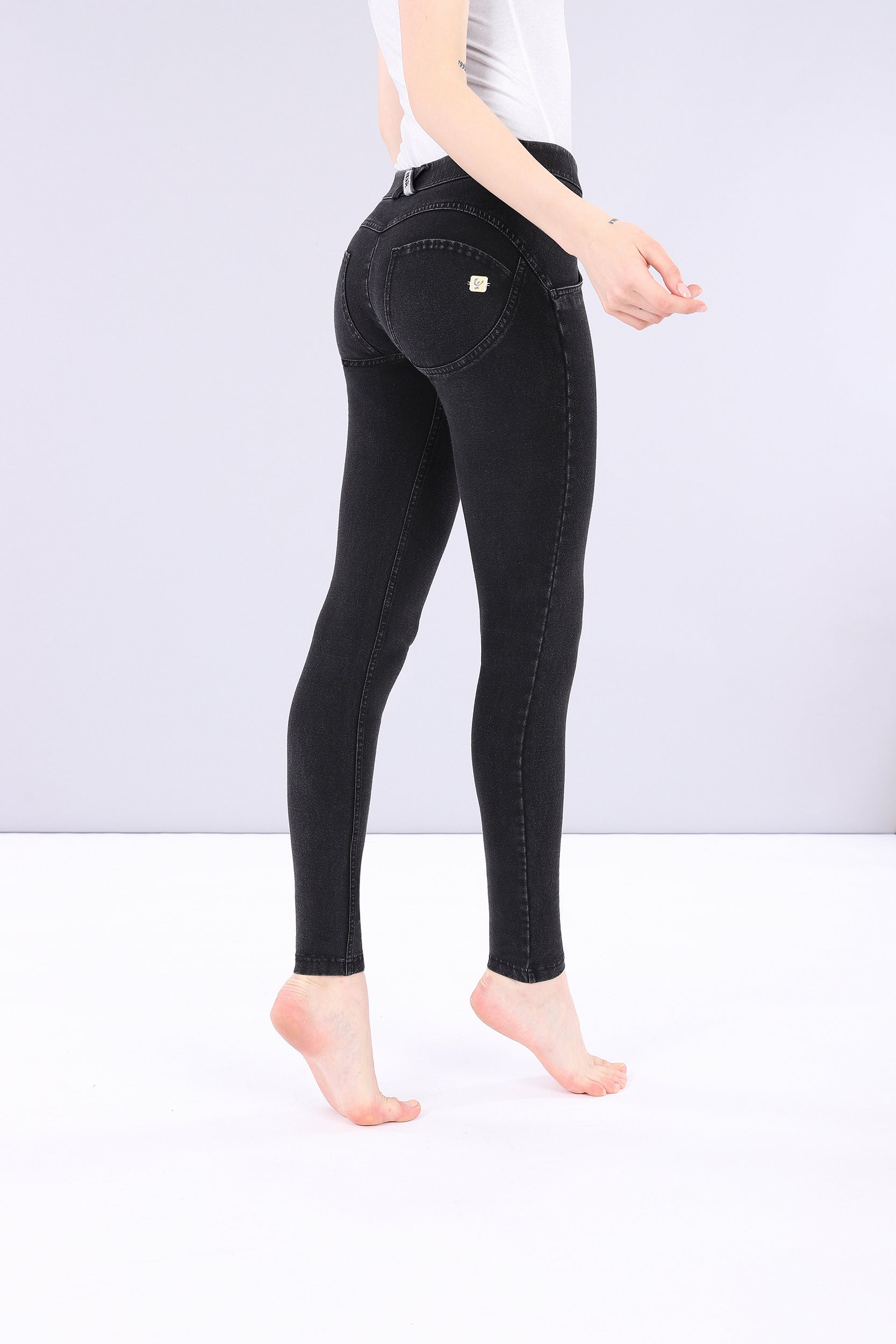 WRUP1RC002_J7_N_1_XXS 2