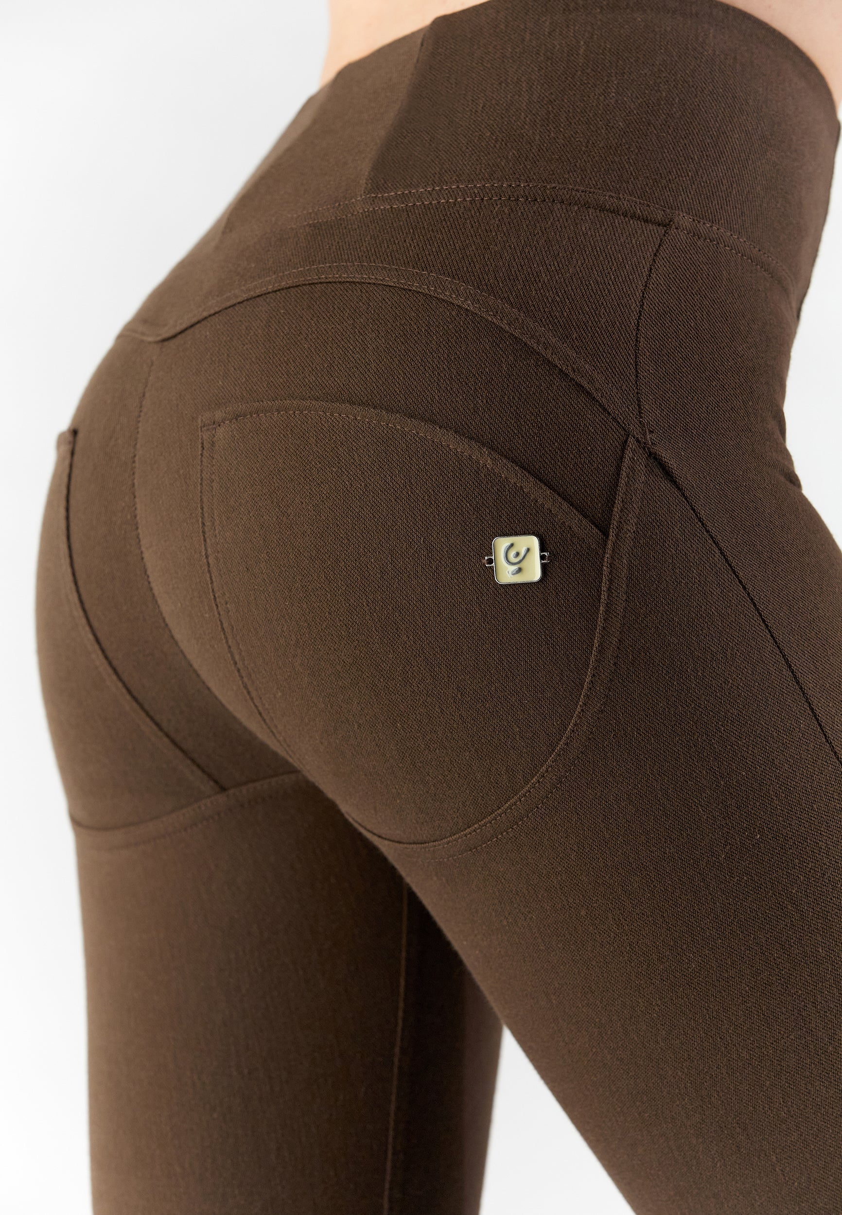 WRUP1SHS214_M12_-_WWR_XS 4