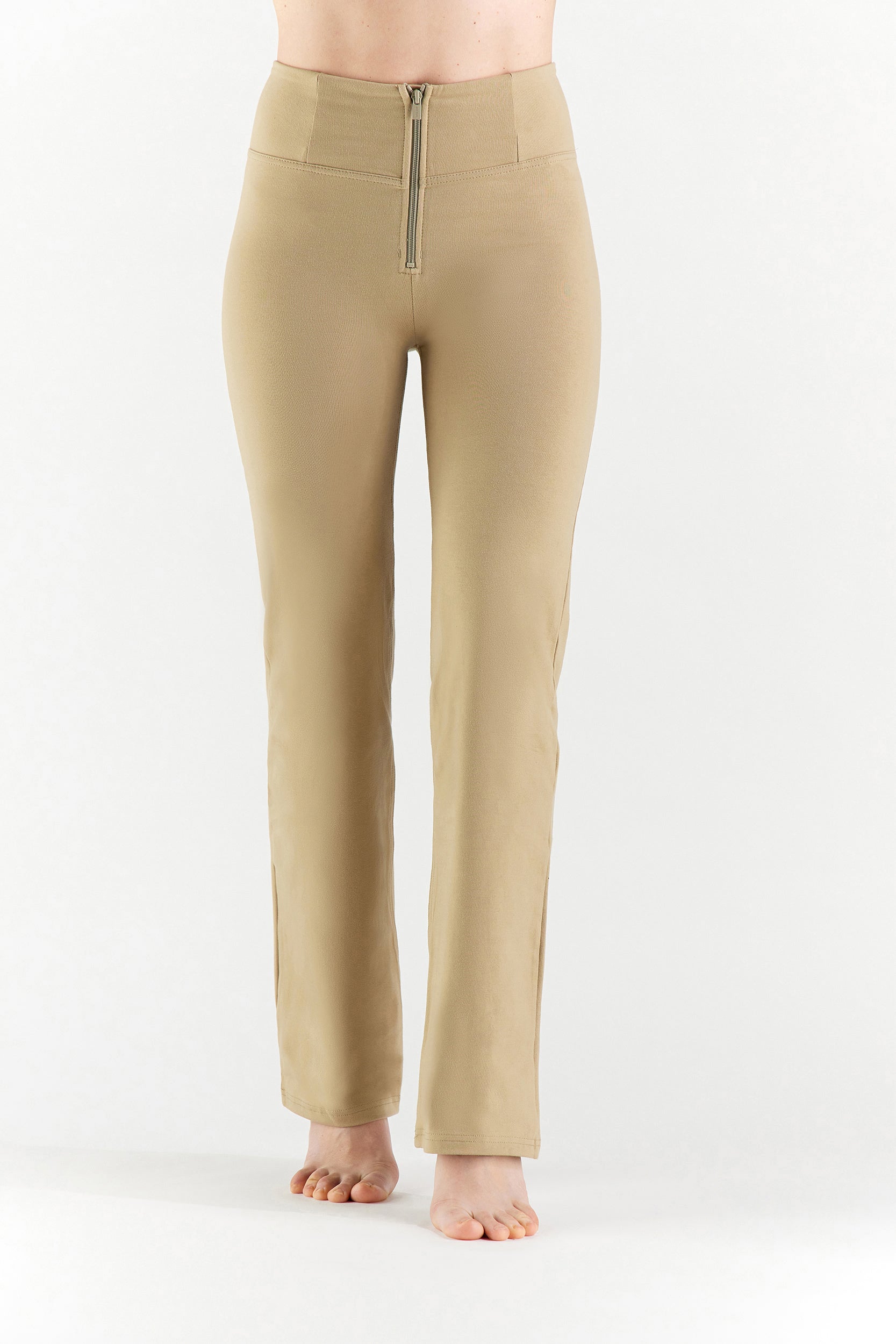 WRUP24HF239_Z109_-_WWR_XS 3