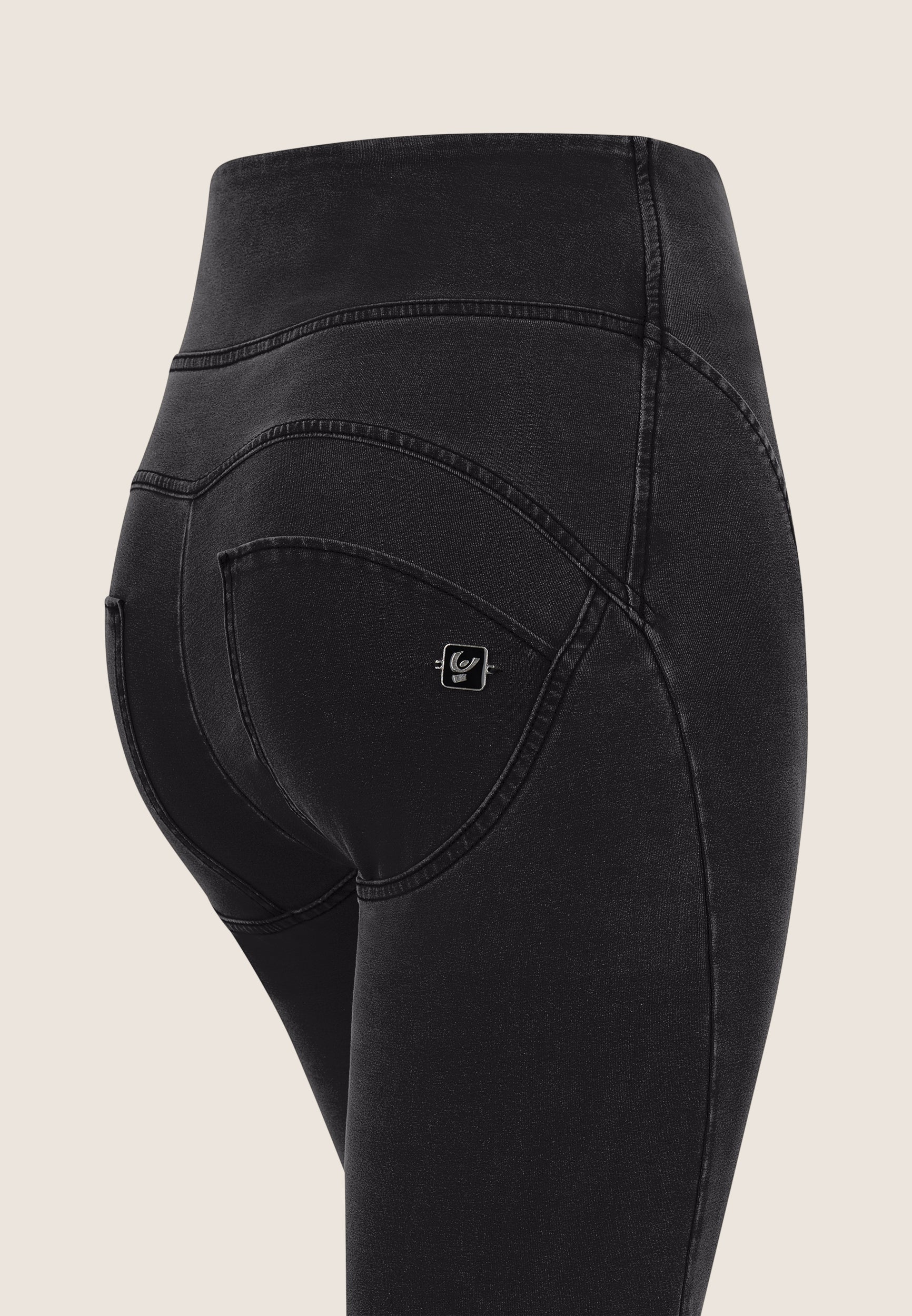 WRUP29HF419_J7N_-_WWR_XL 3