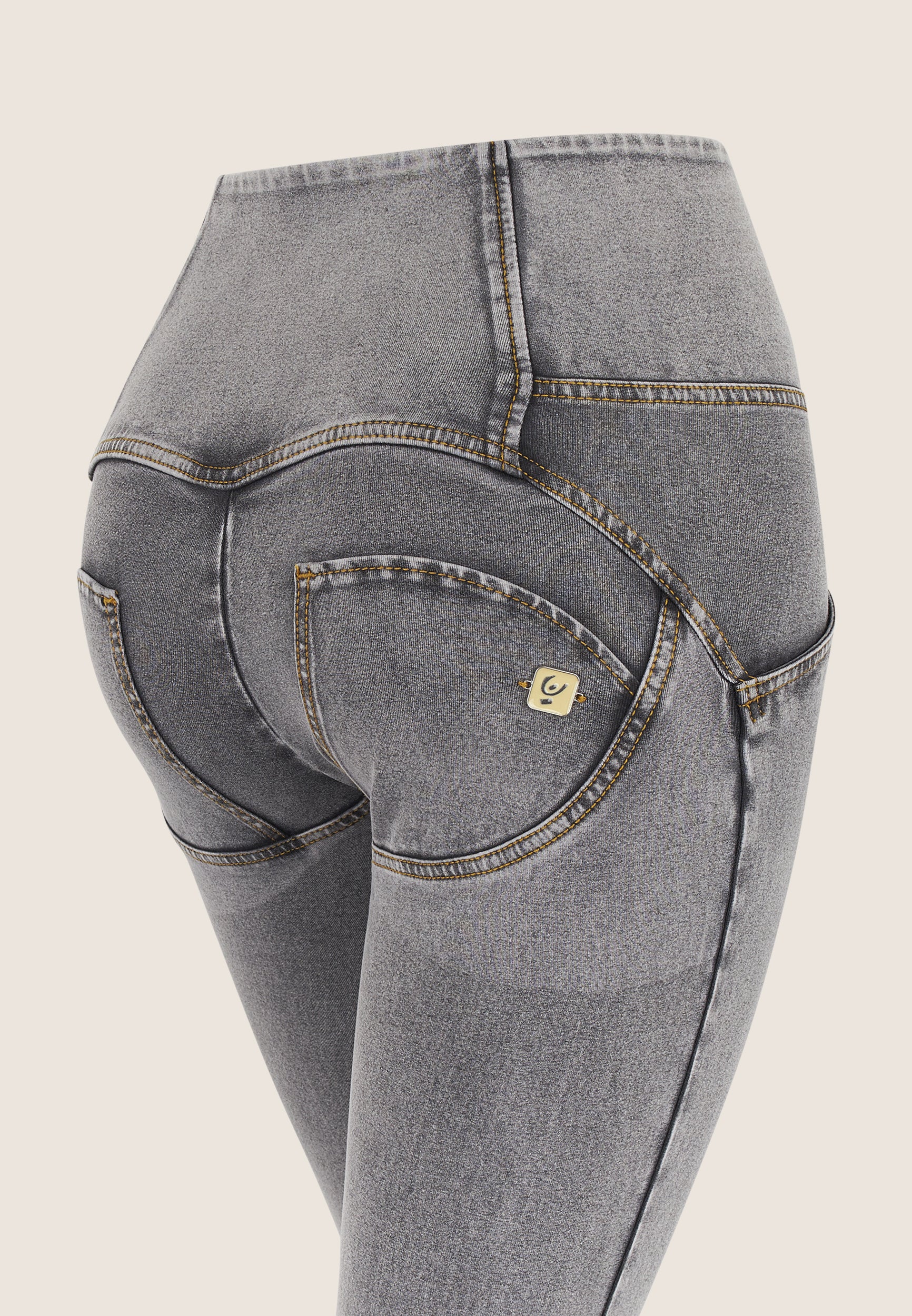 WRUP2BHC002ORG_J3Y_-_WWR_L 3