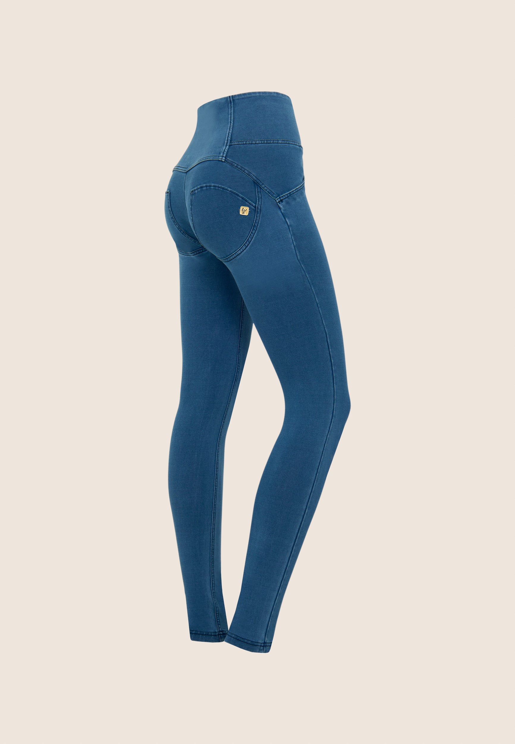 WRUP2BHC002ORG_J4B_-_WWR_L 3