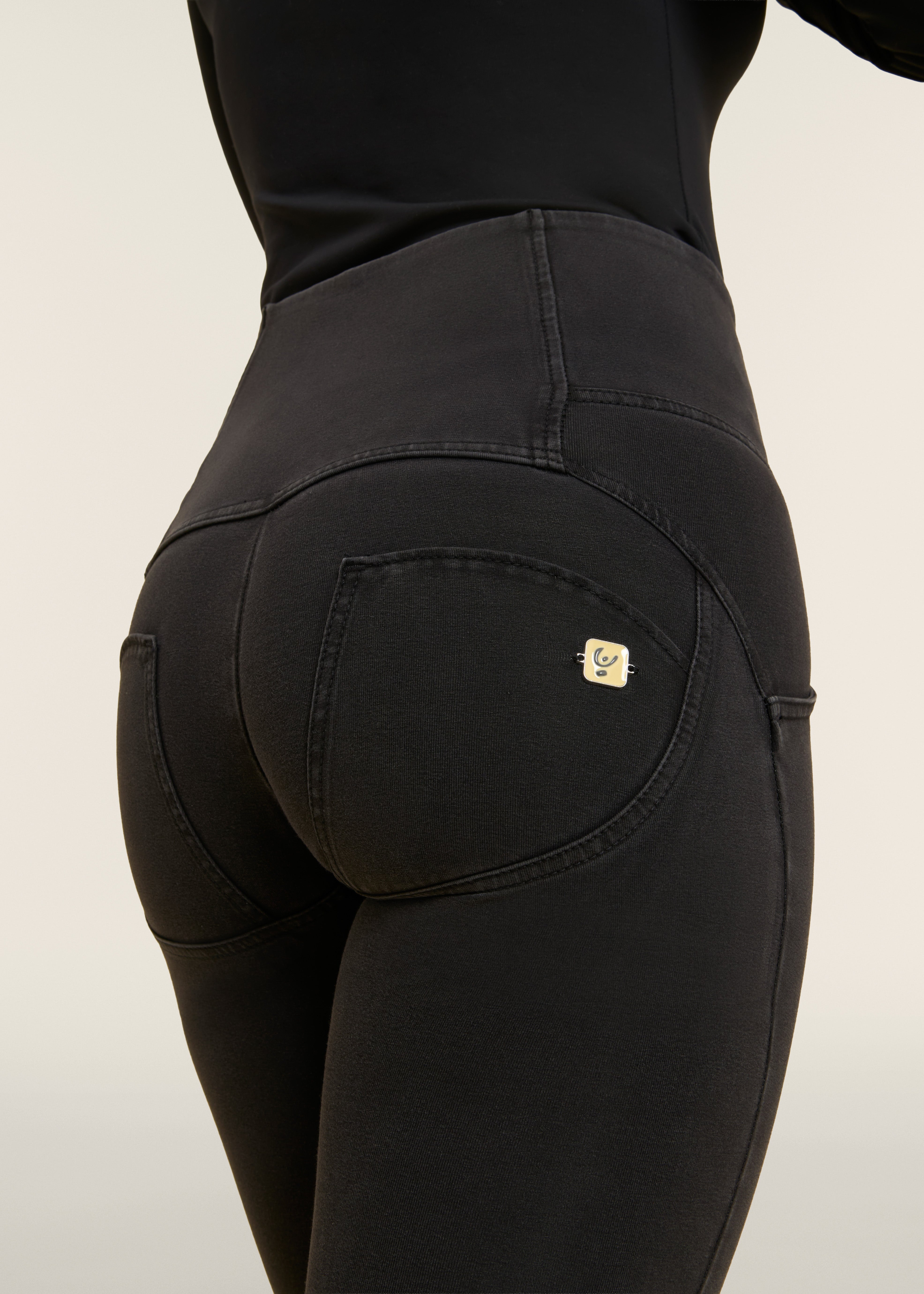 WRUP2BHC002ORG_J7N_-_WWR_L 5