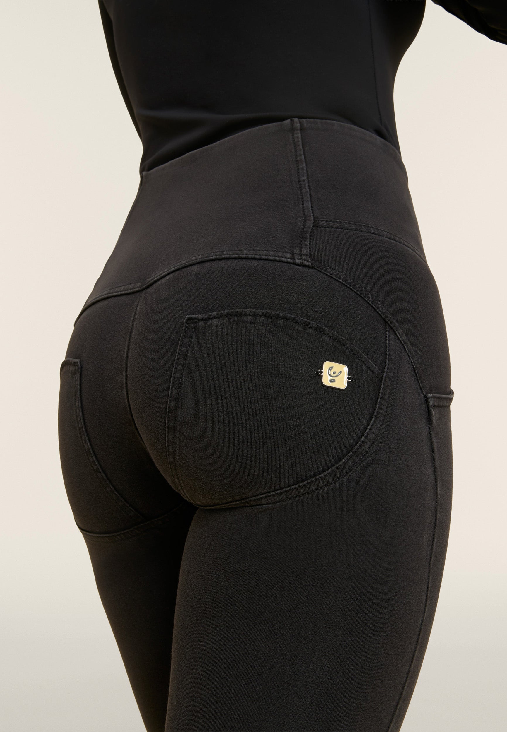 WRUP2BHC002ORG_J7N_-_WWR_L 5