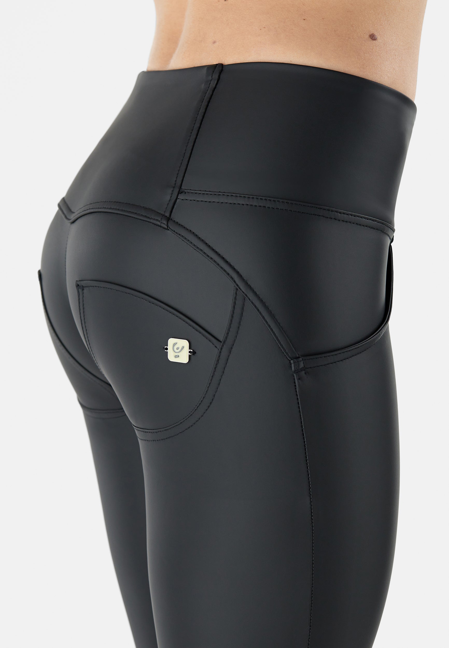 WRUP2BHC006PREC_N_-_WWR_XS 4