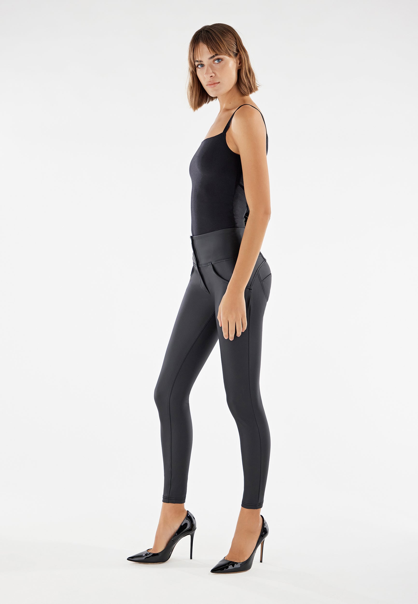 WRUP2BHC006PREC_N_-_WWR_XS 5