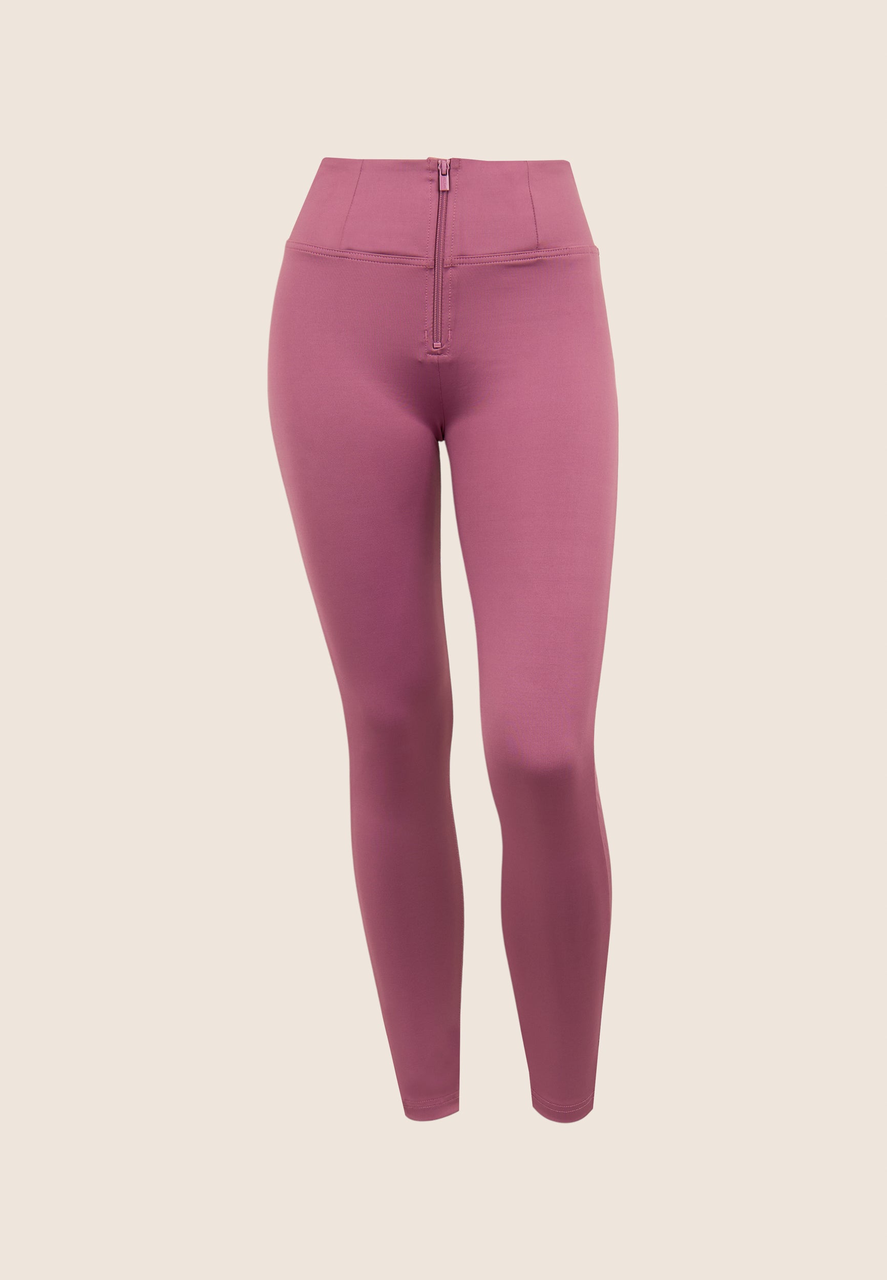 WRUP2HC004REC_P117_-_WWR_L 1