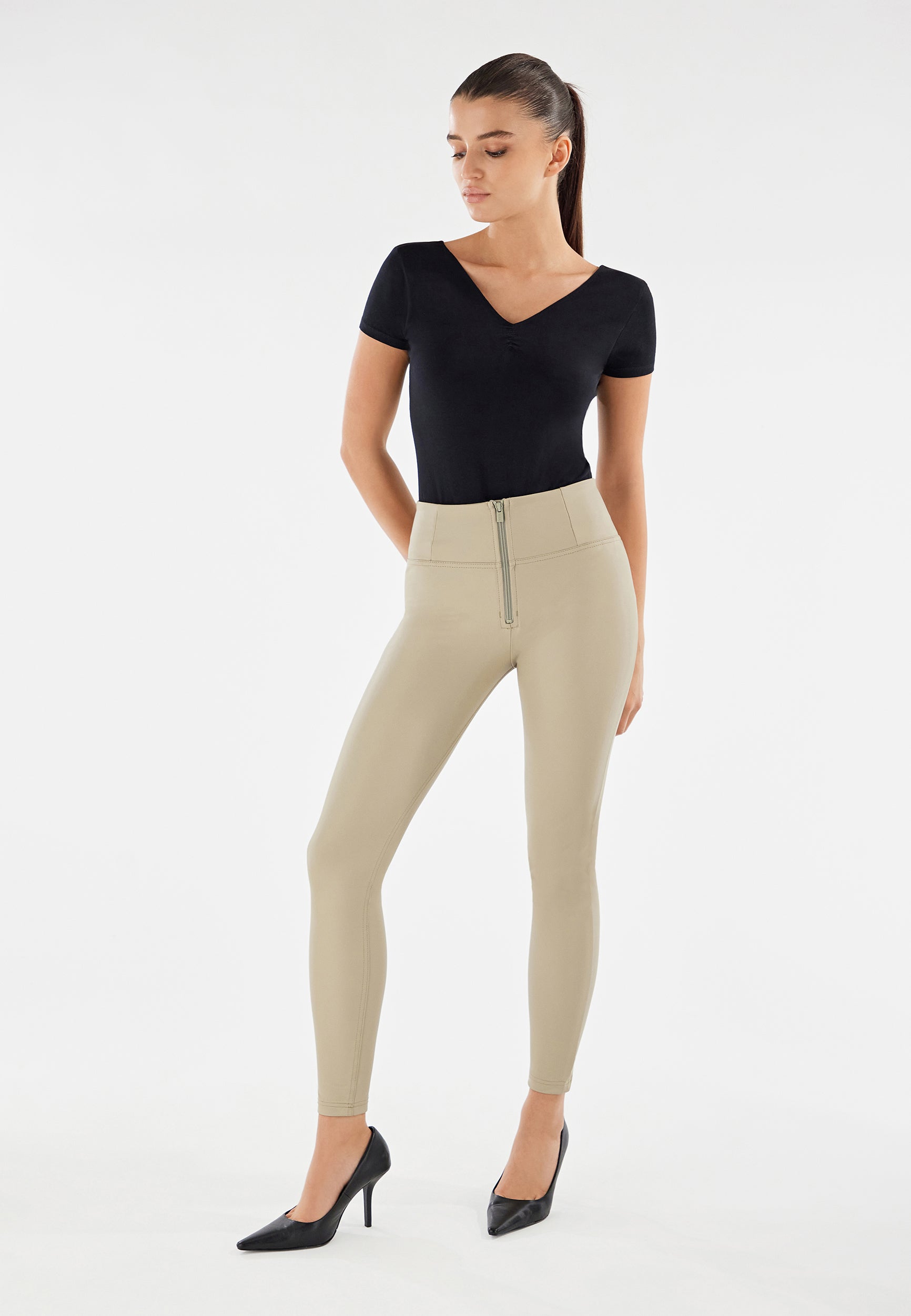 WRUP2HC006PREC_Z109_-_WWR_L 1