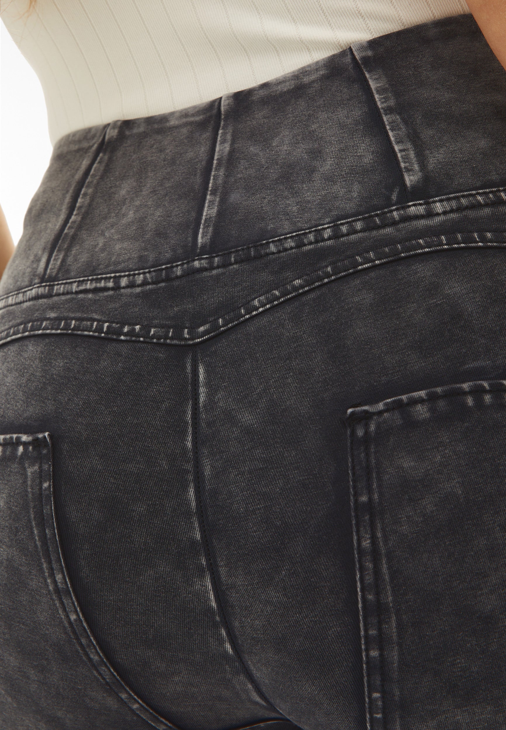 WRUP2HF232_N_-_WWR_L 5