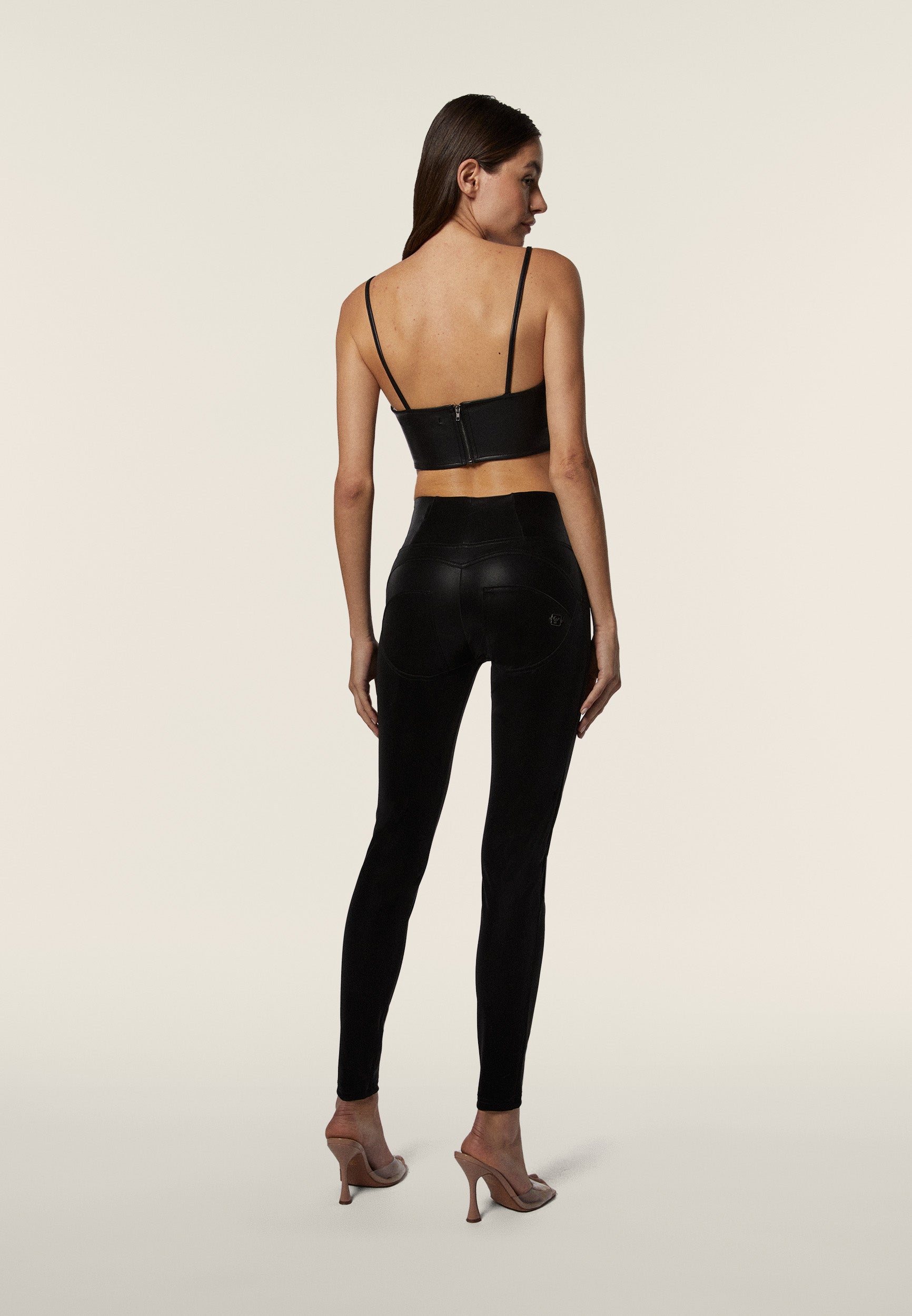 WRUP2HF348_N_-_WWR_L 3