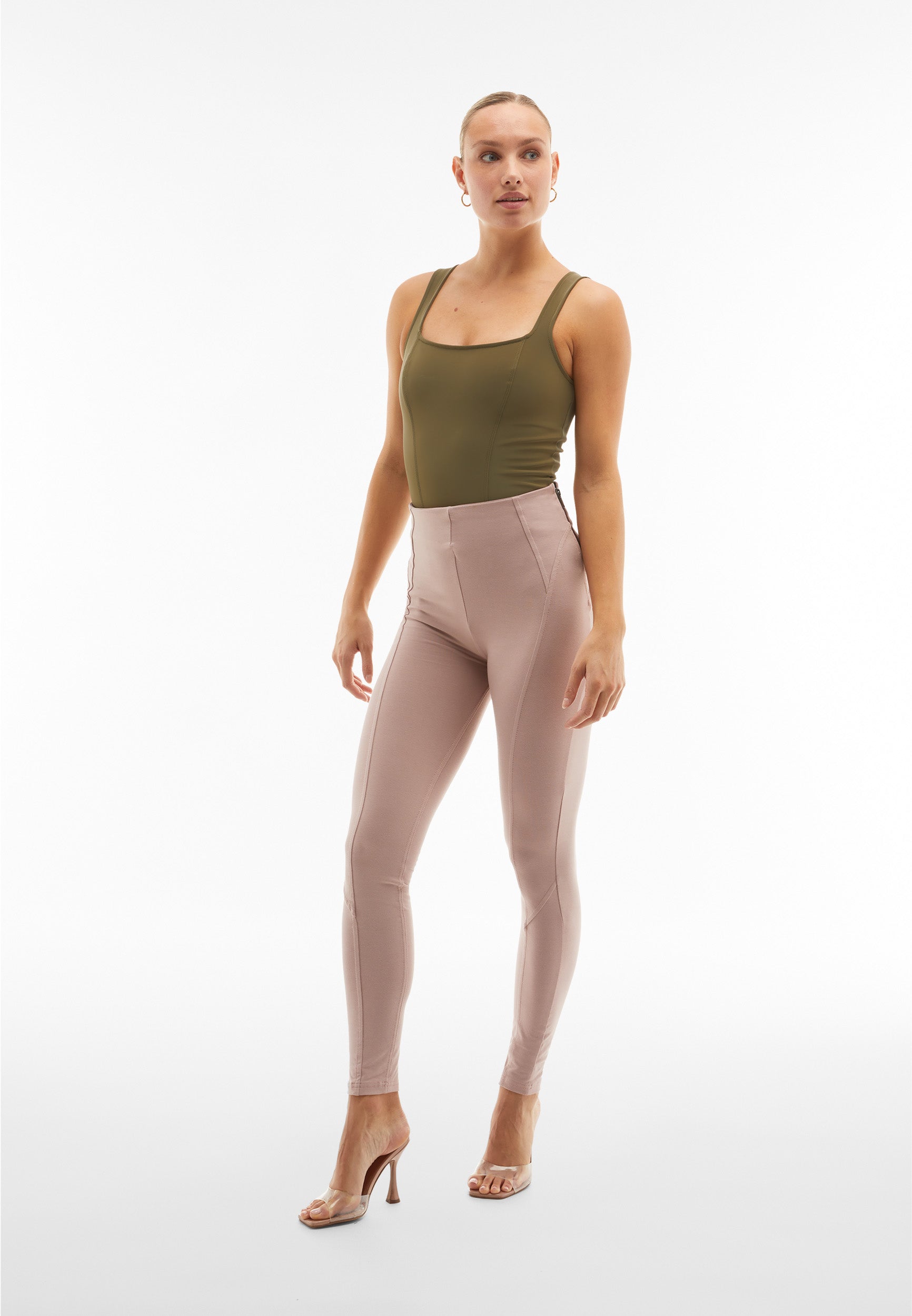 WRUP2HF426_Z85_-_WWR_XXS 1