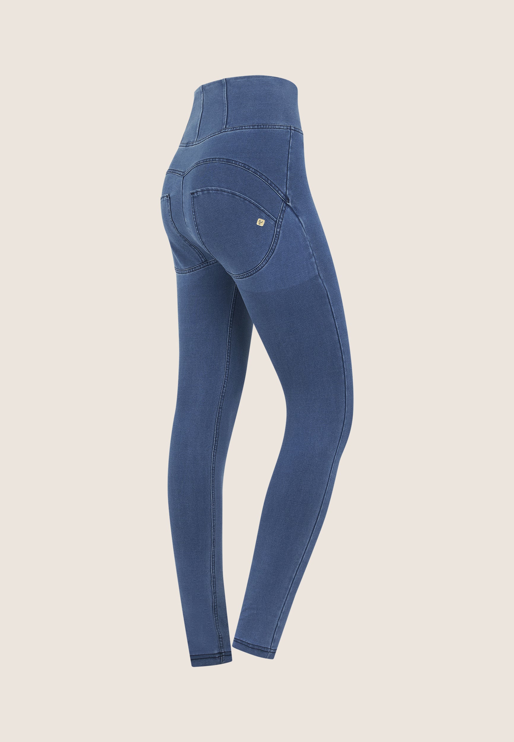 WRUP2HHC002ORG_J4B_-_WWR_L 2