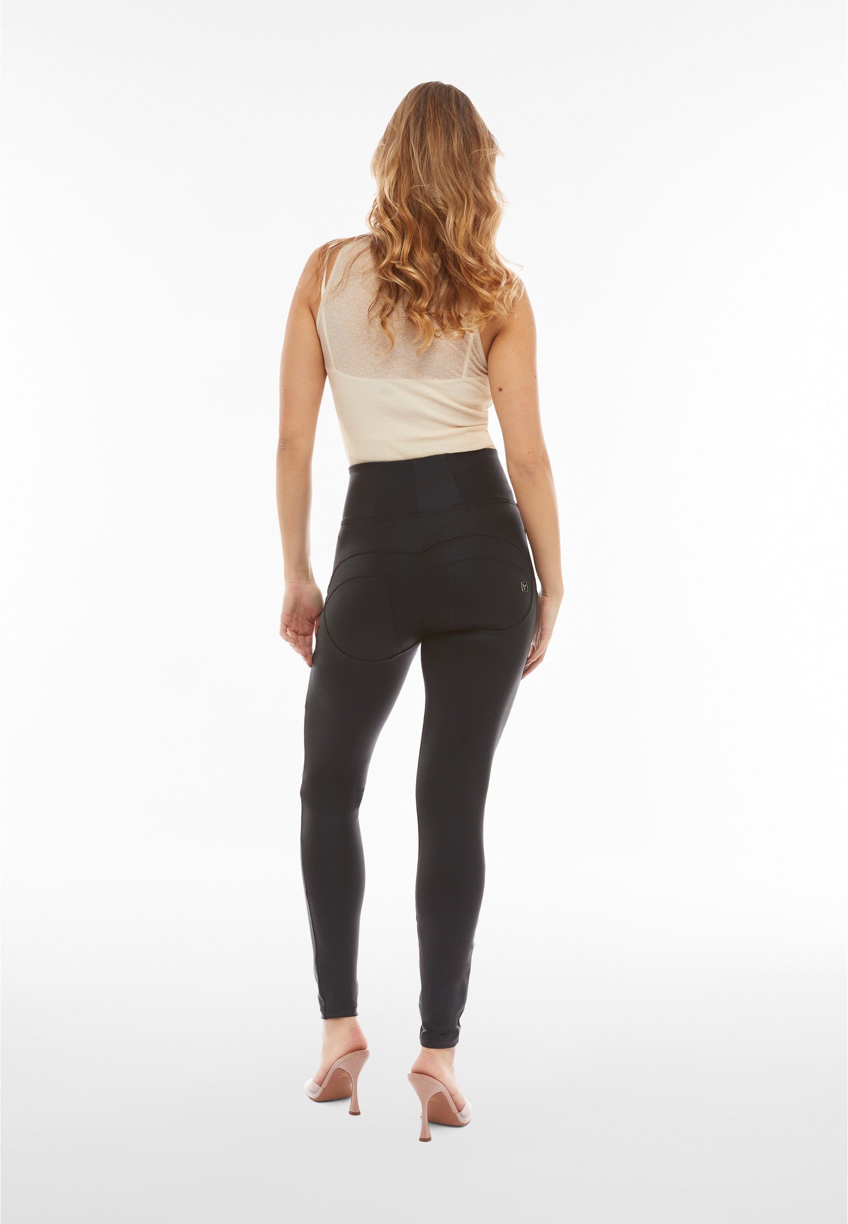 WRUP2HHS453_N1_-_WWR_XS 3