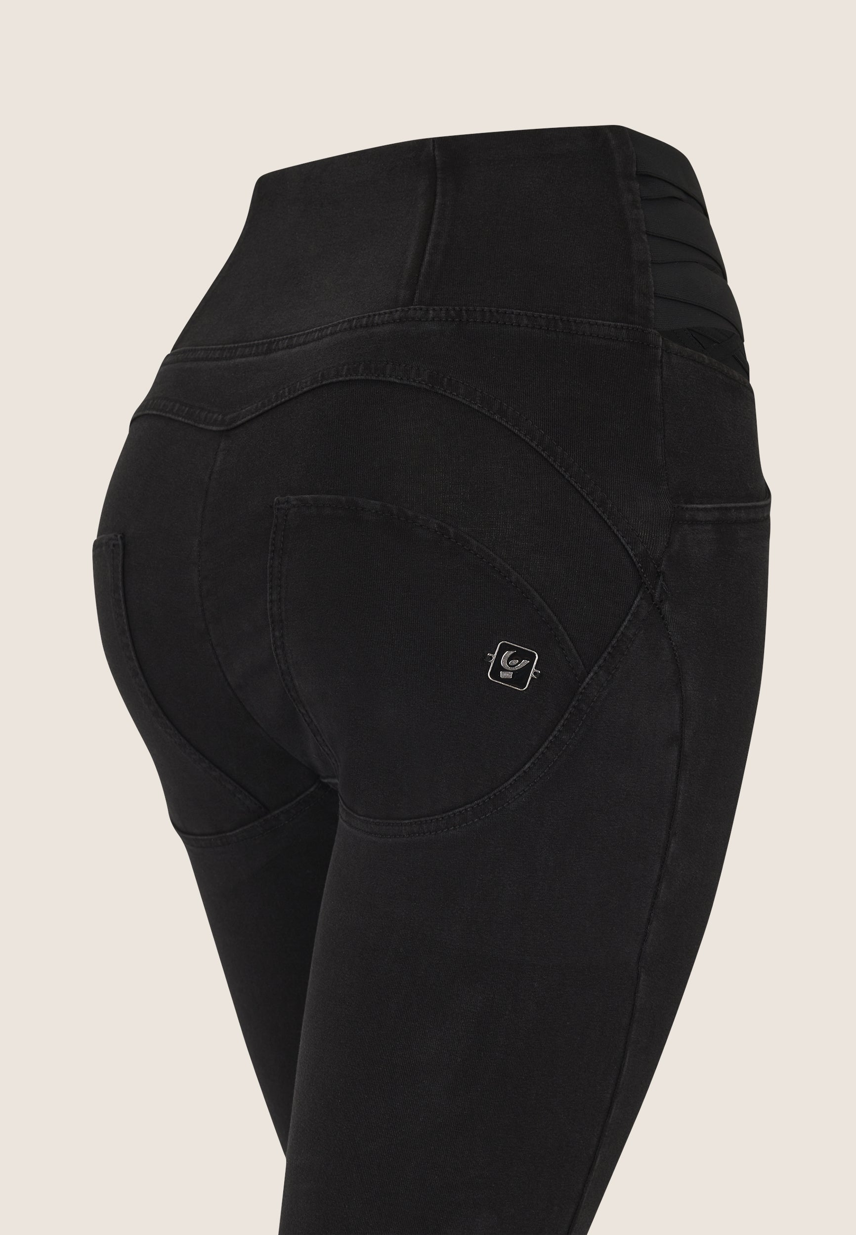 WRUP2HS2512_J7N_-_WWR_S 3