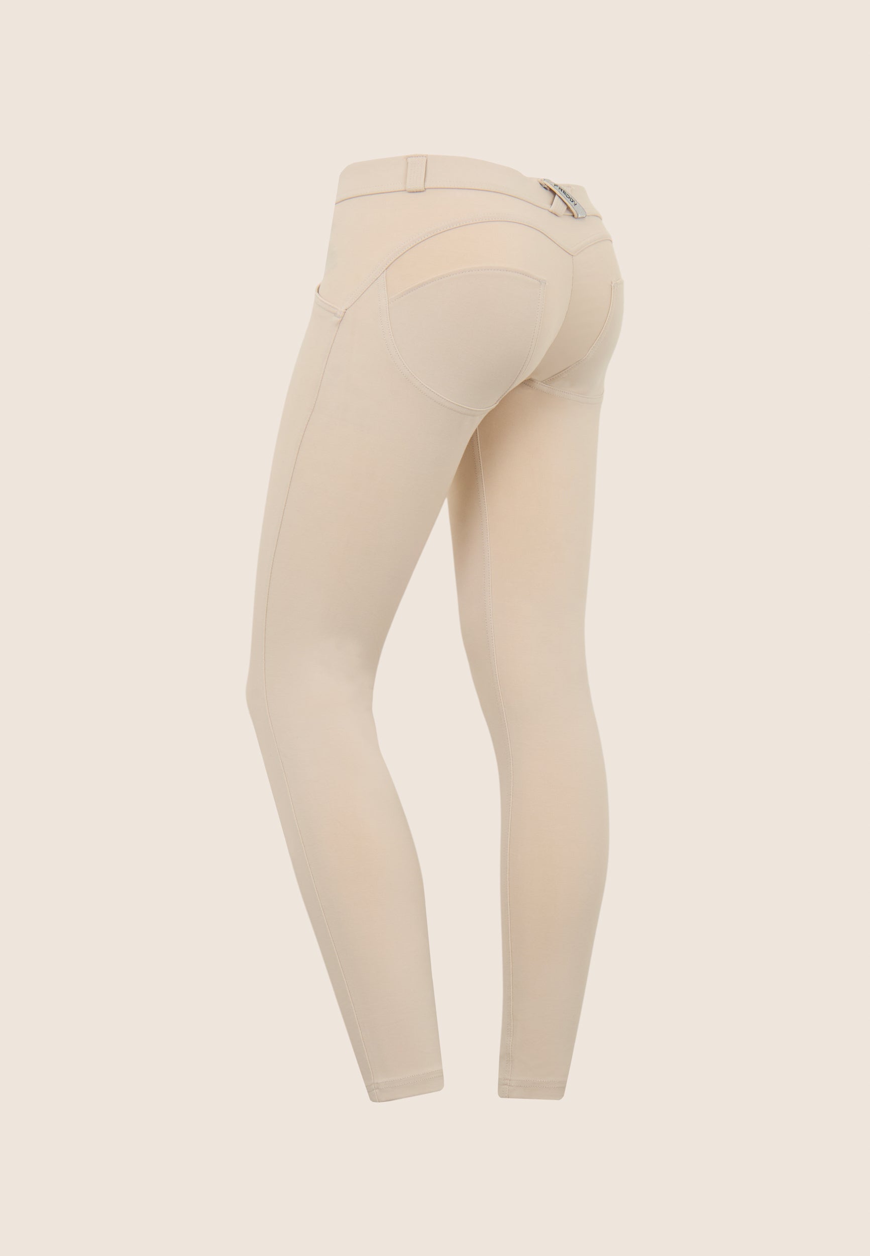 WRUP2LC001ORG_Z64_-_WWR_L 2