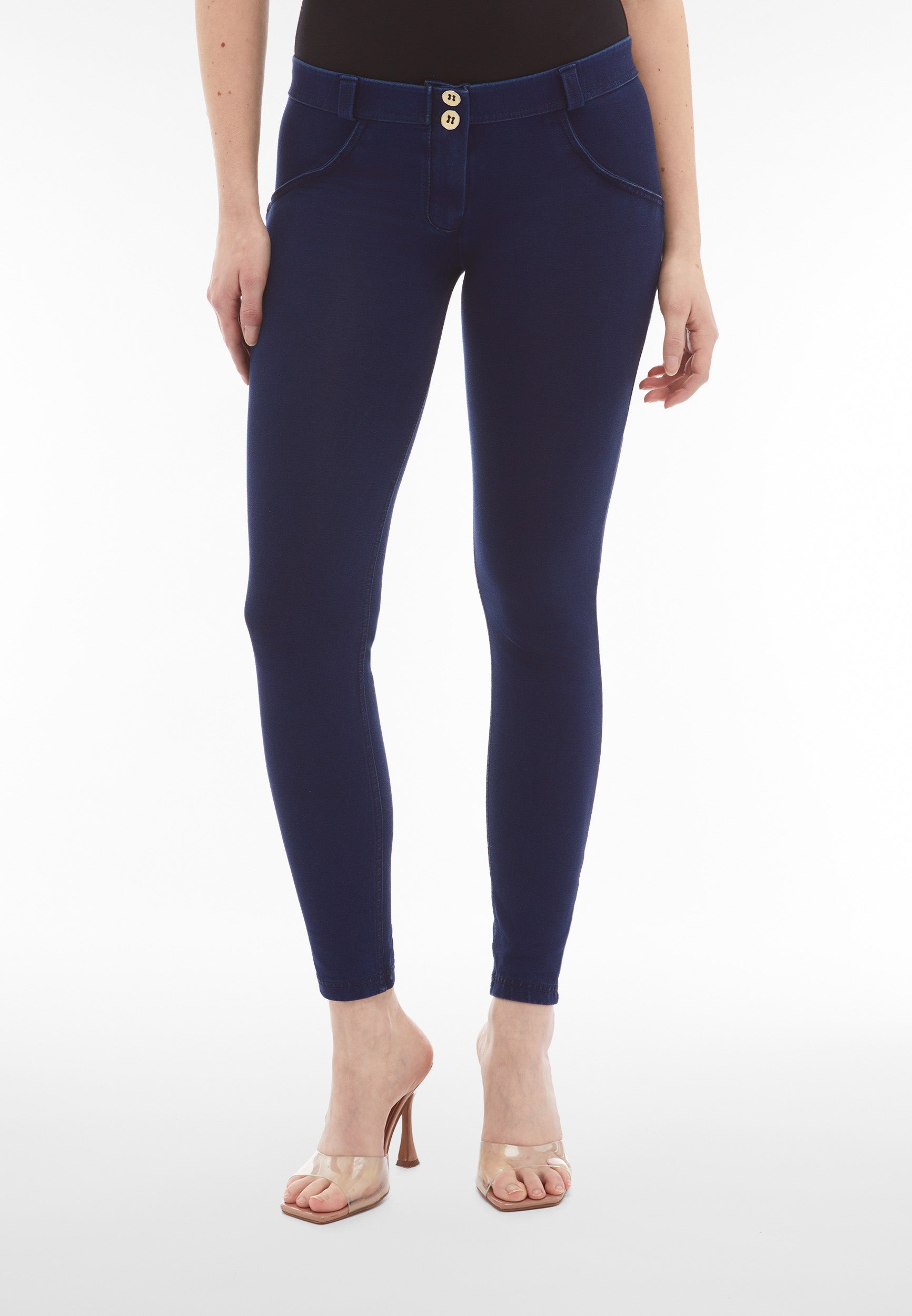 WRUP2LC002ORG_J0B_-_WWR_L 2