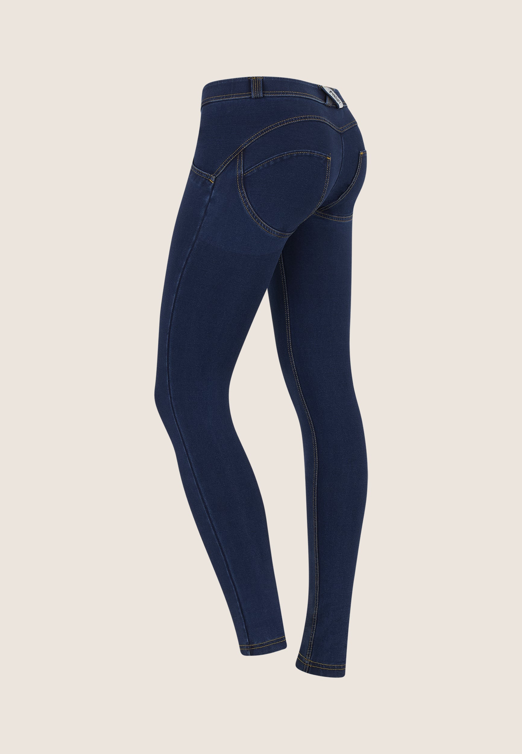 WRUP2LC002ORG_J0Y_-_WWR_L 2