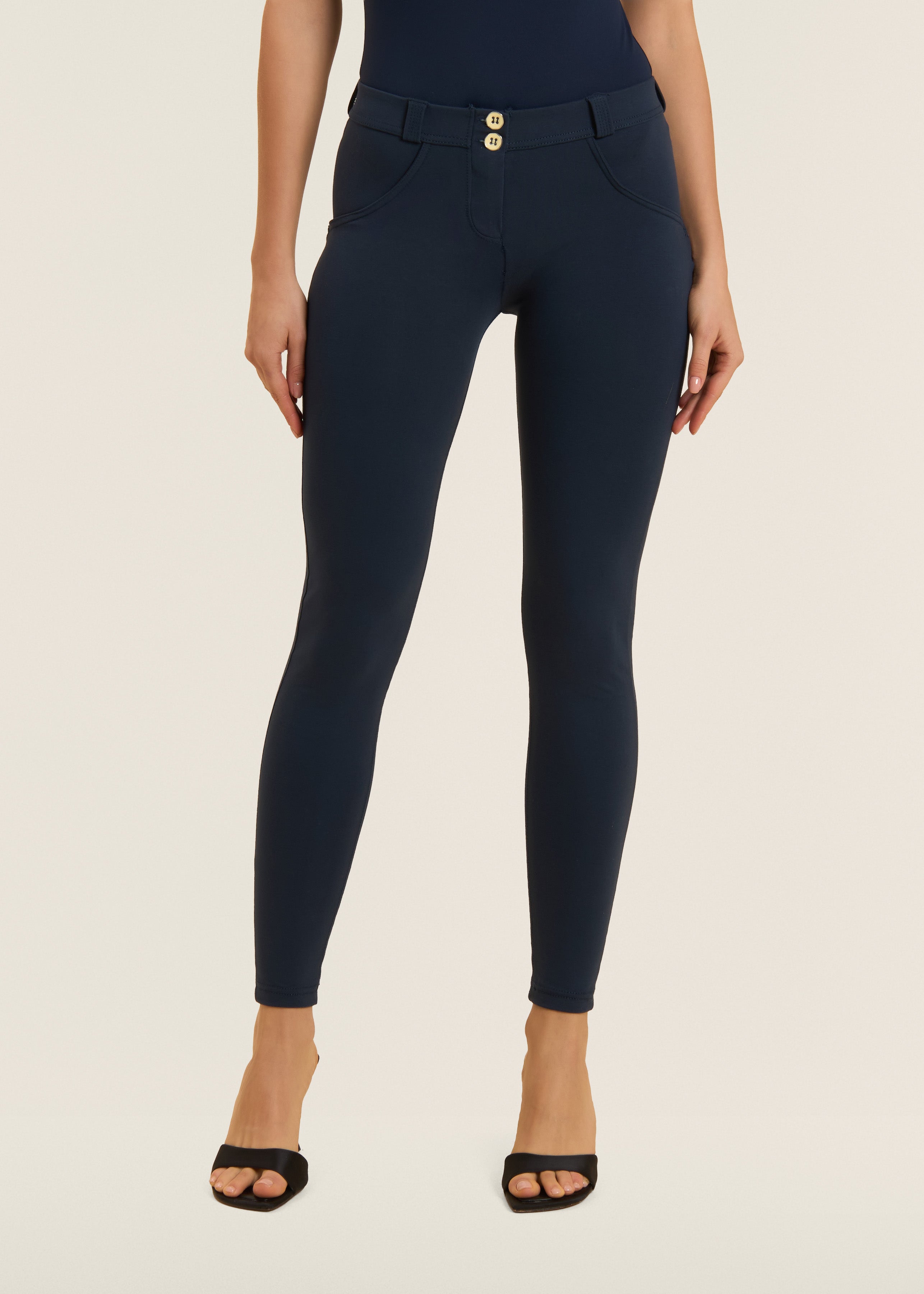 WRUP2RC001ORG_B94_-_WWR_L 2