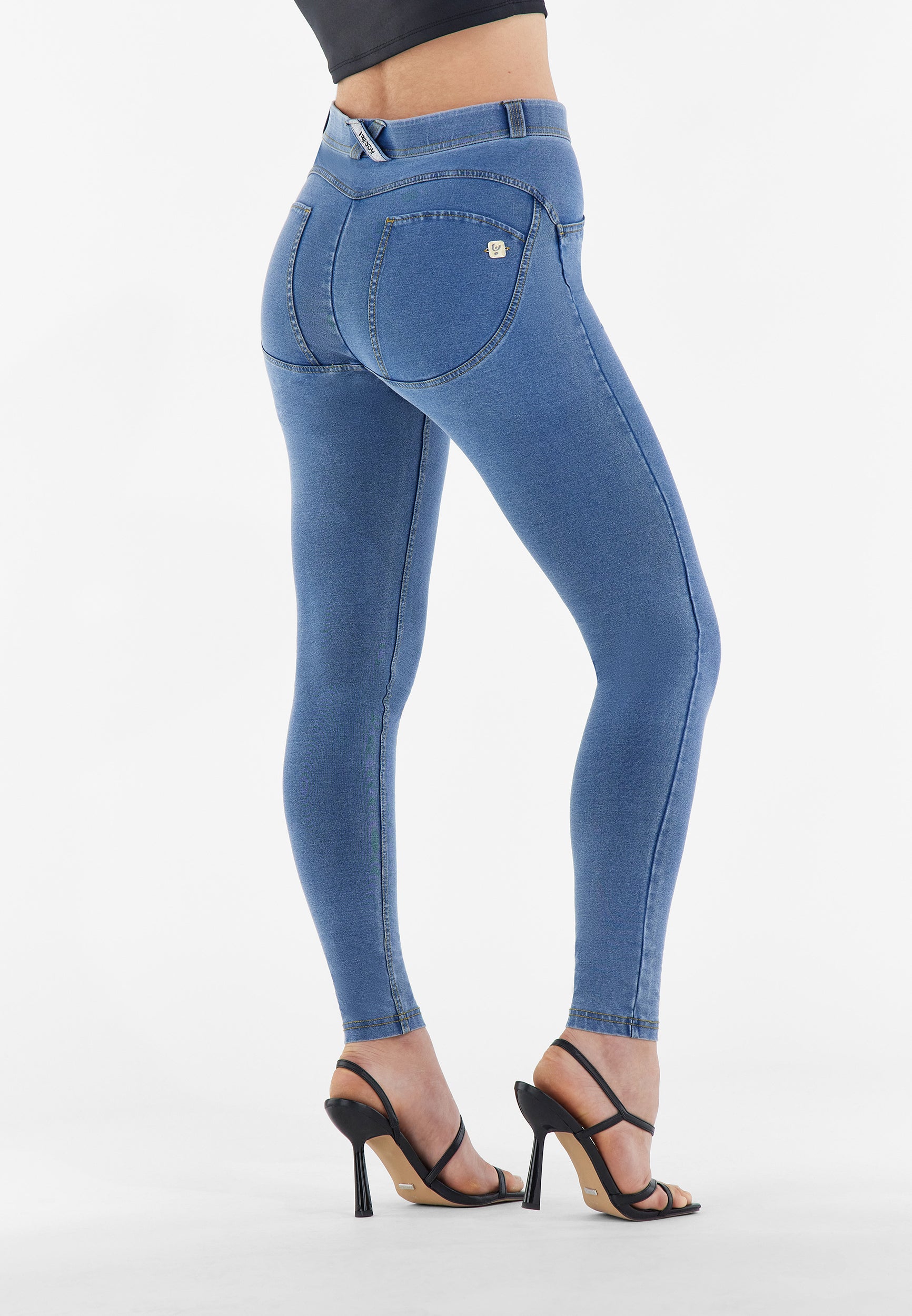 WRUP2RC002NS_J4Y_-_WWR_XL 2