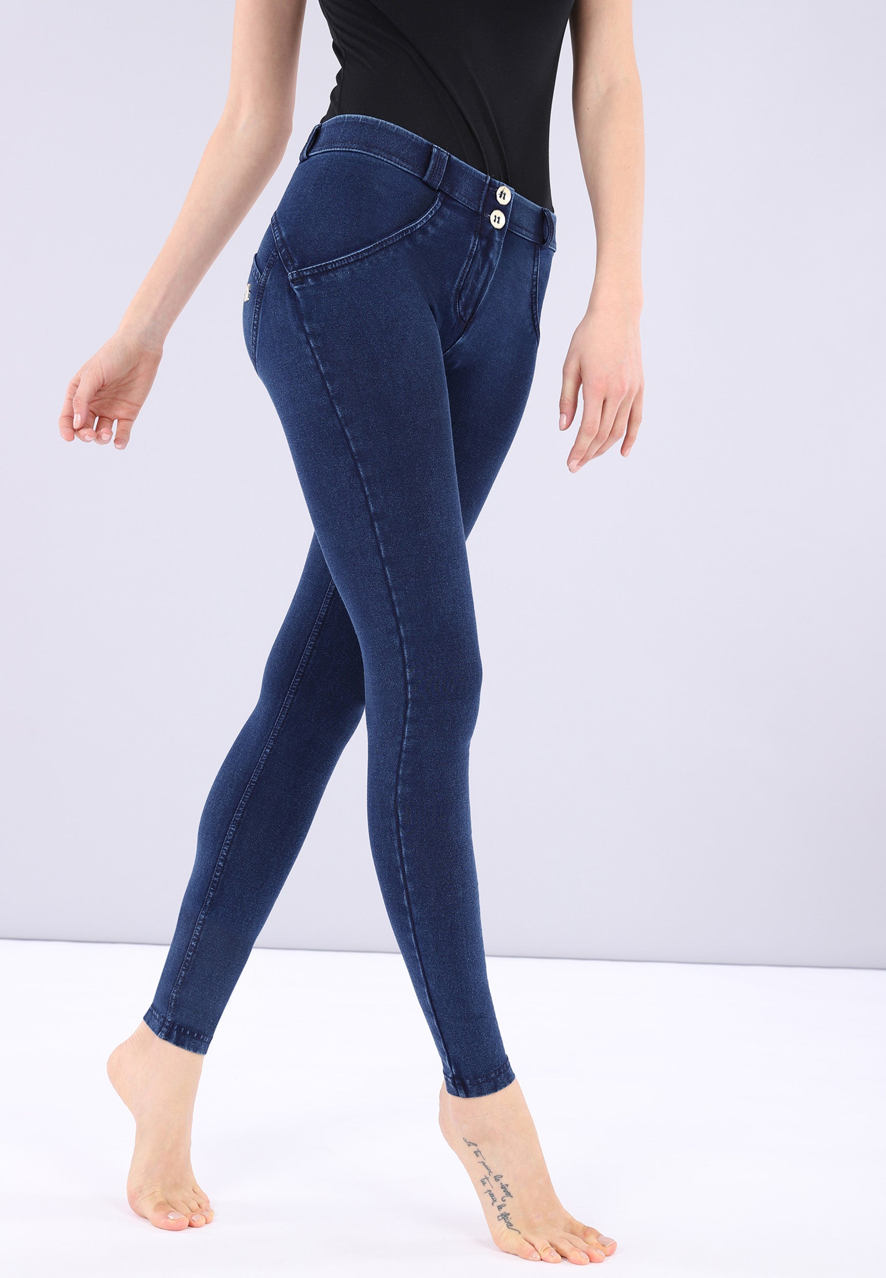 WRUP2RC002_J0_B_1_L 4