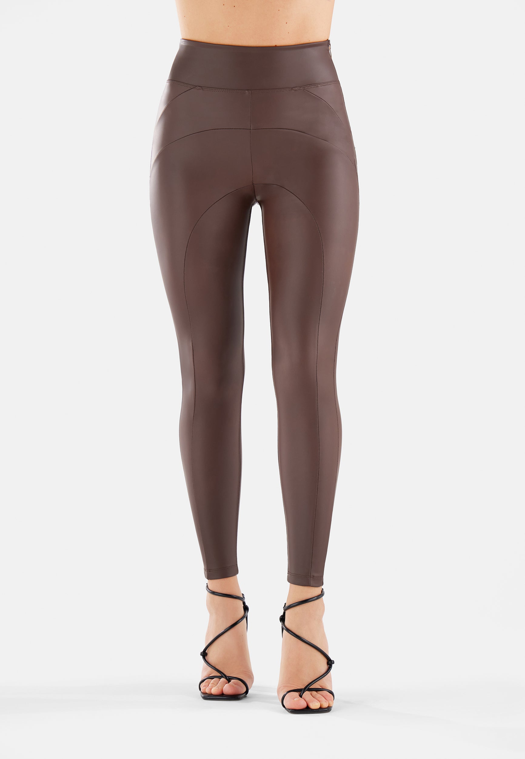 WRUP2SHF313_M29_-_WWR_XS 1