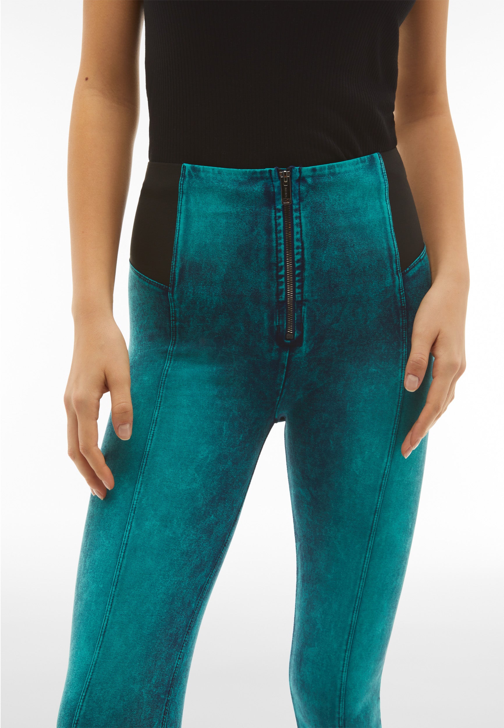 WRUP2SHS414_J152B_-_WWR_XXS 4