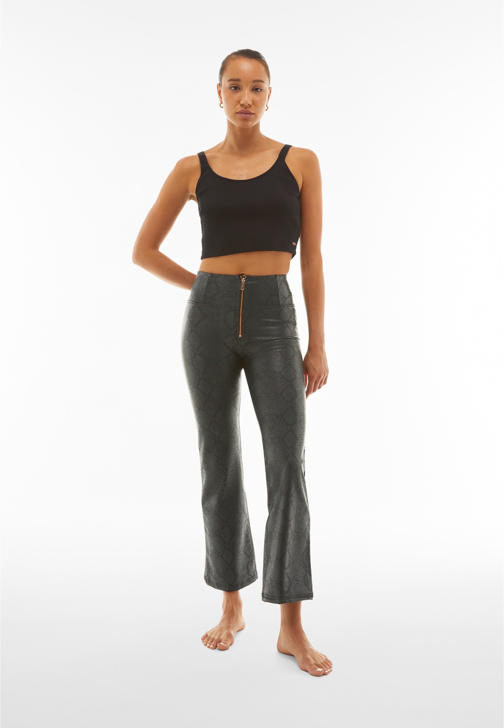 WRUP31HF308_ANI63V_-_WWR_L 1