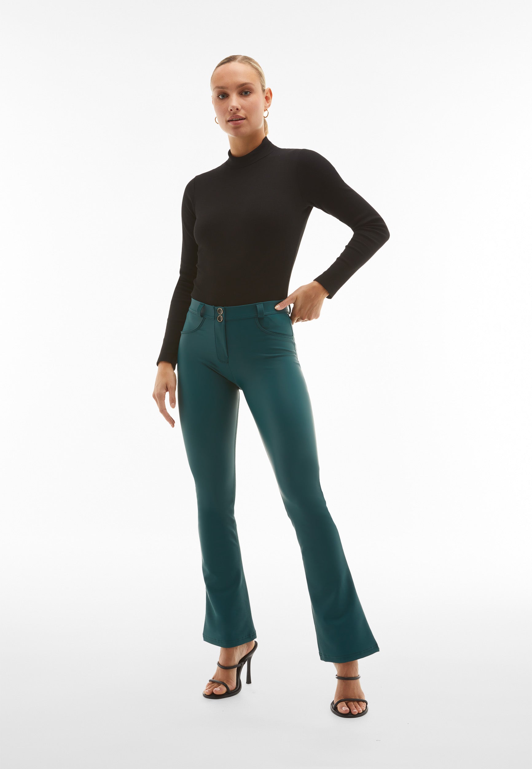 WRUP47RF446_V92_-_WWR_XS 1