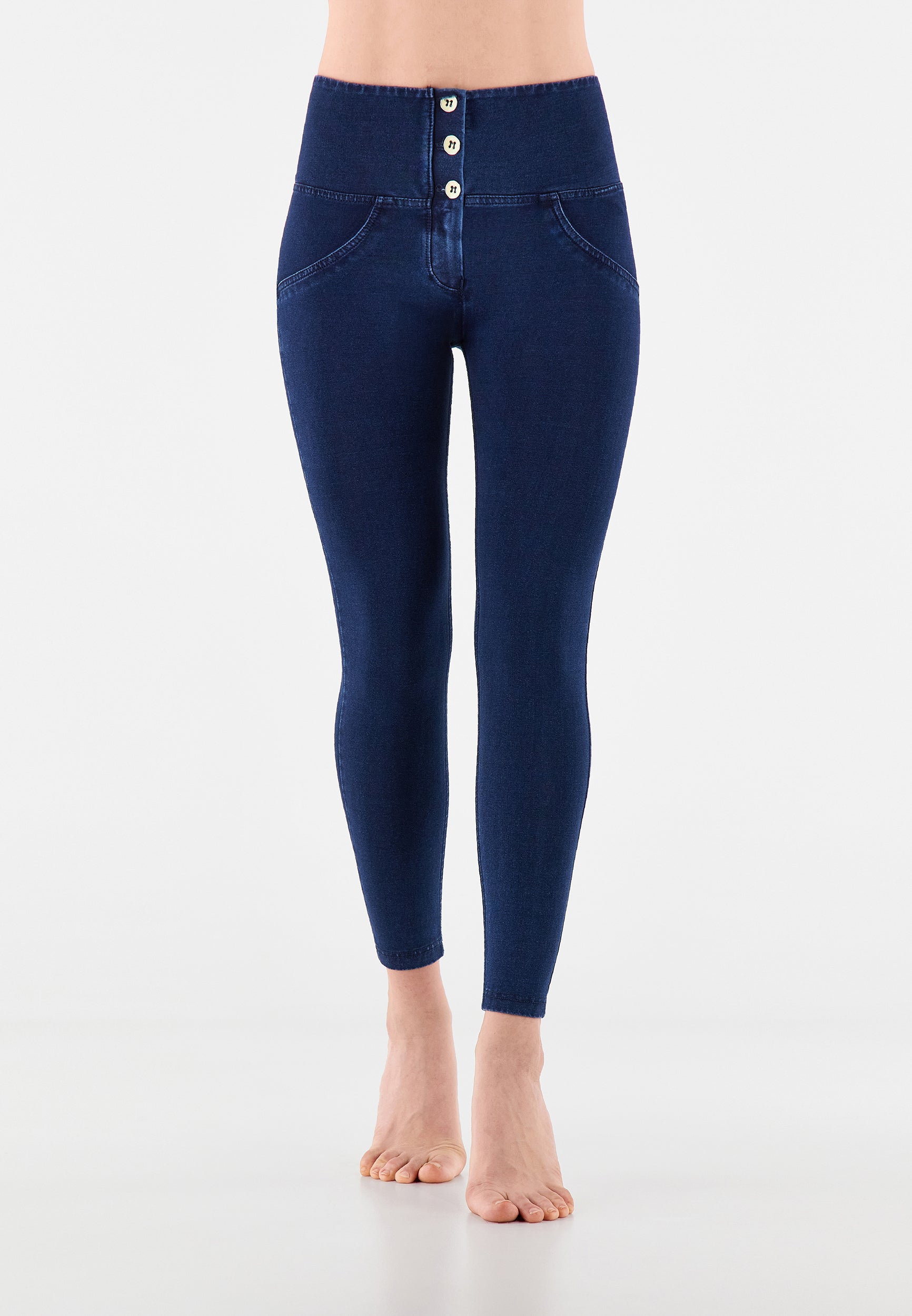 WRUP4BHC002ORG_J0B_-_WWR_XS 1