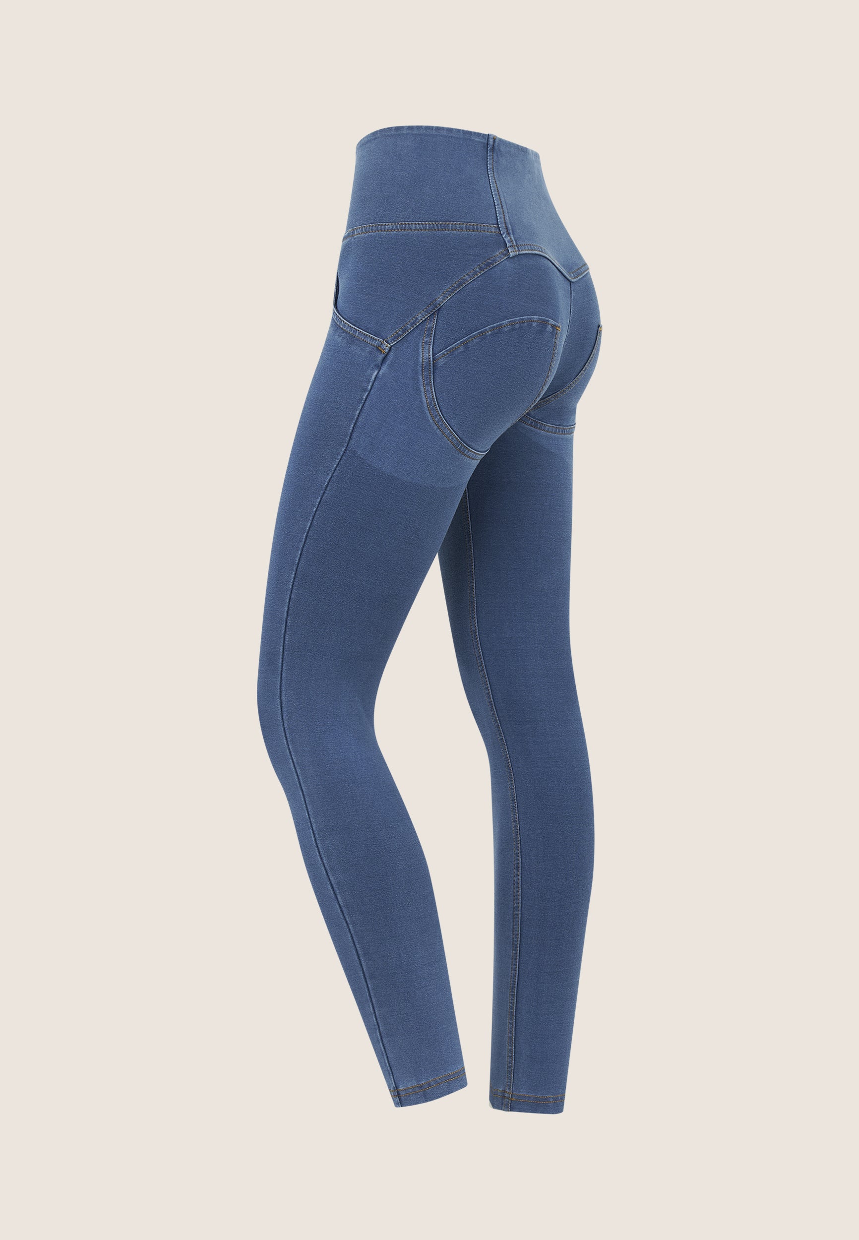 WRUP4BHC002ORG_J4Y_-_WWR_L 2