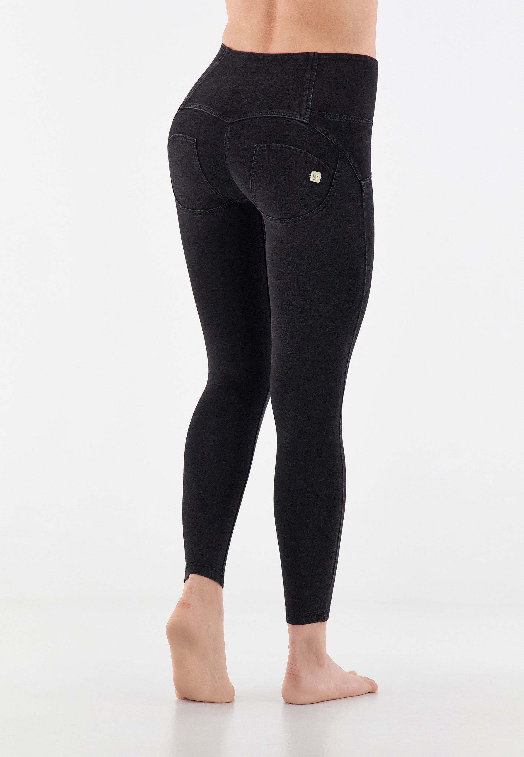 WRUP4BHC002ORG_J7N_-_WWR_XS 2