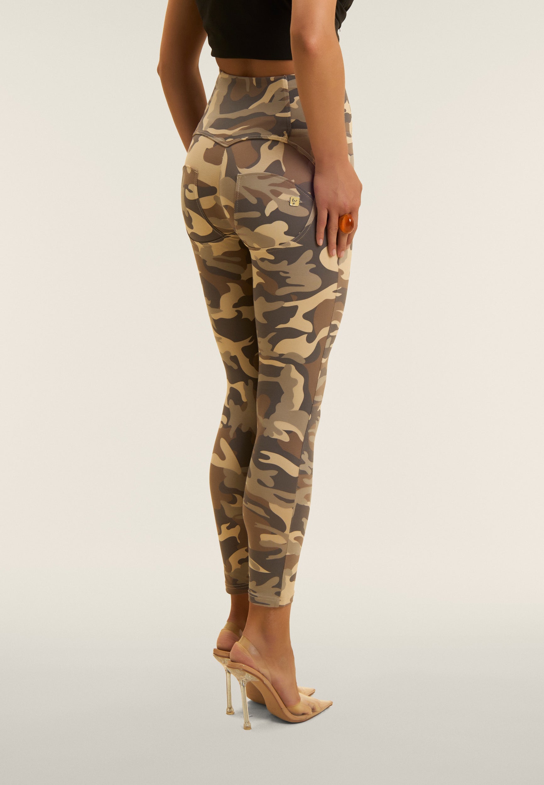 WRUP4BHC007ORG_Z48M_-_WWR_L 3