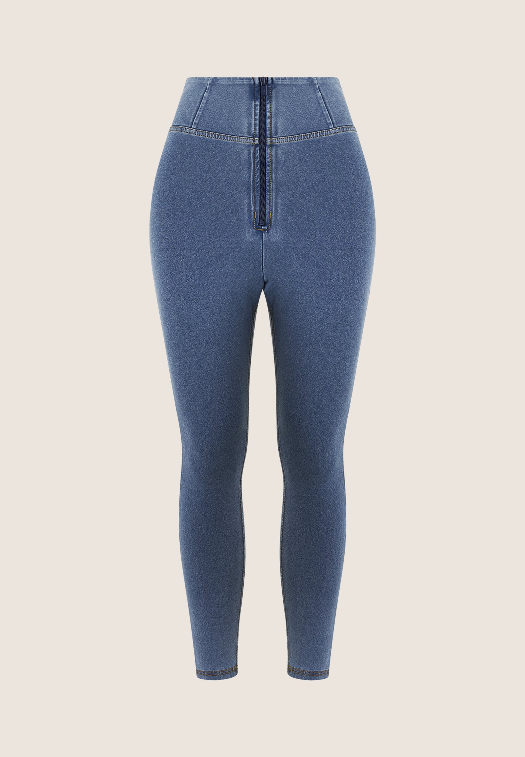 WRUP4HC002NS_J4Y_-_WWR_L 1