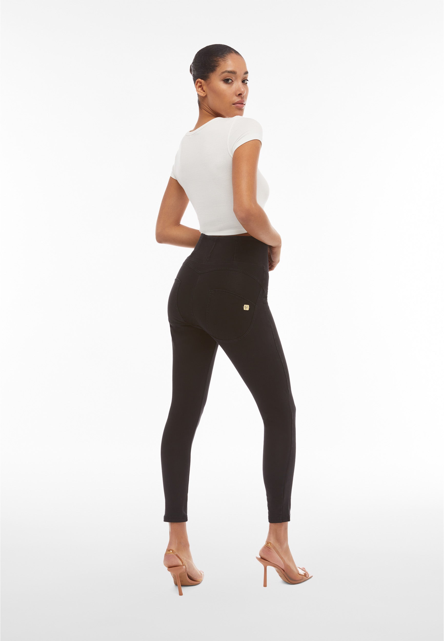 WRUP4HC002NS_J7N_-_WWR_L 3